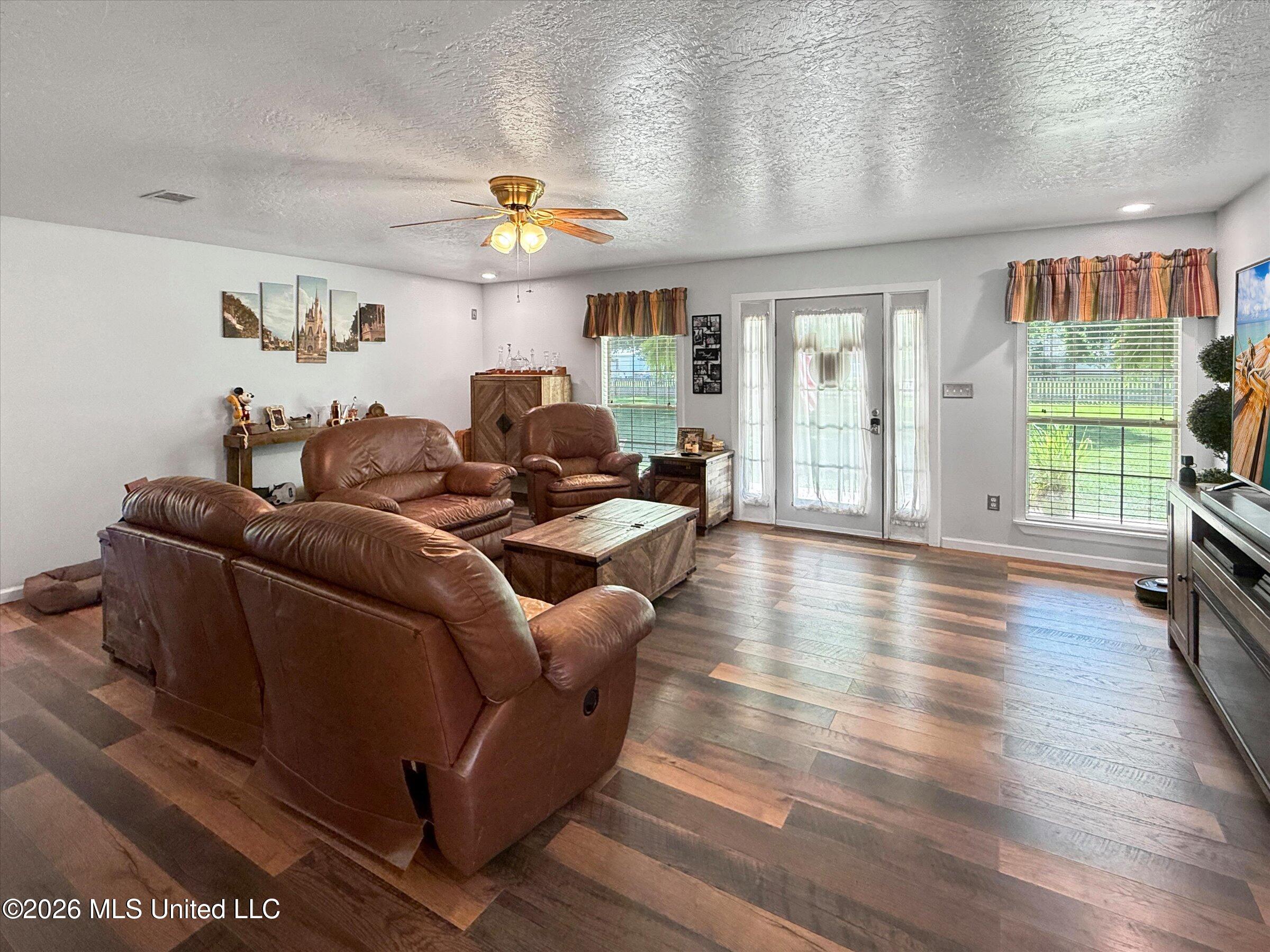 3506 Jerry Davis Road Property Photo 11