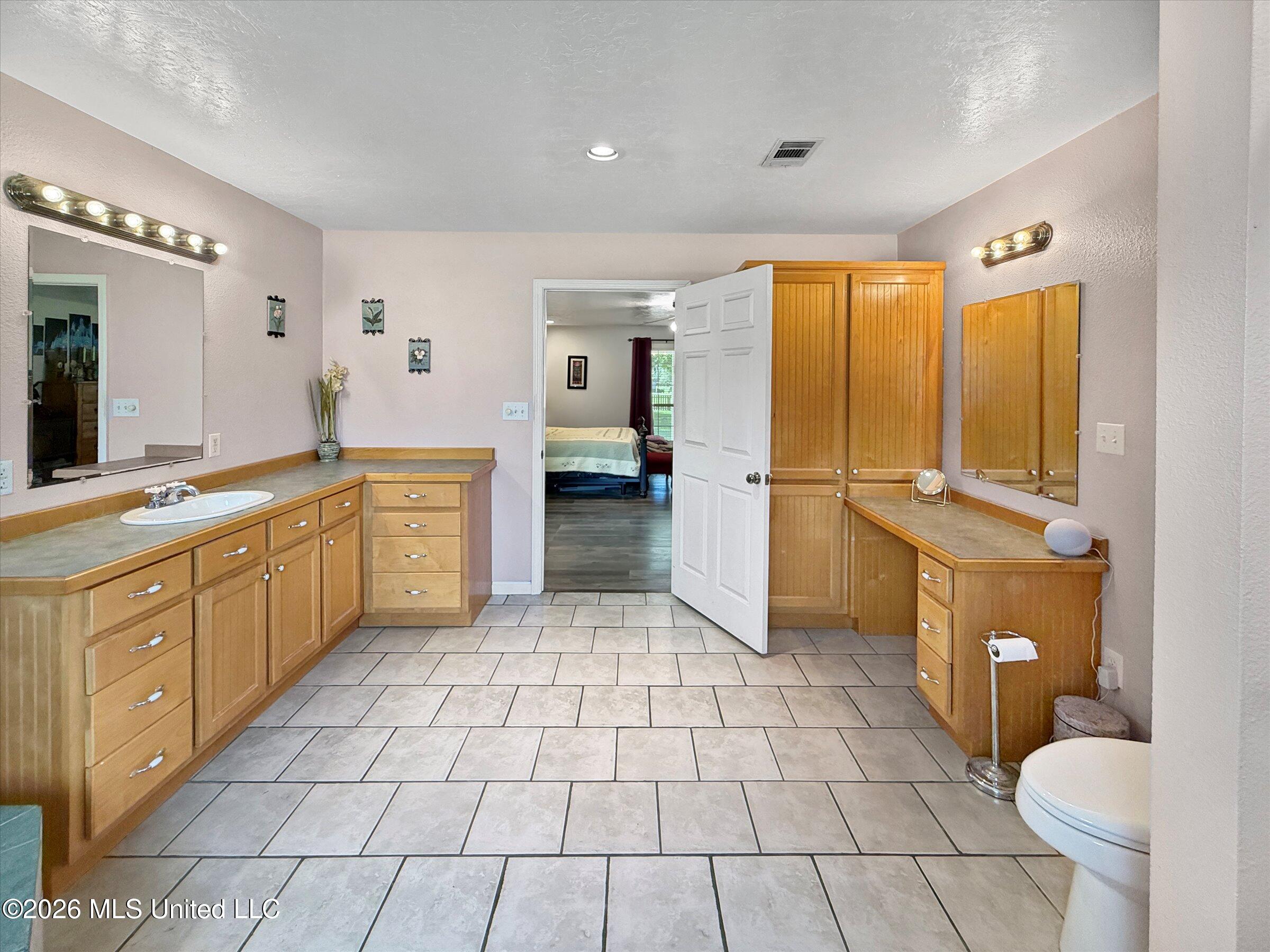 3506 Jerry Davis Road Property Photo 21