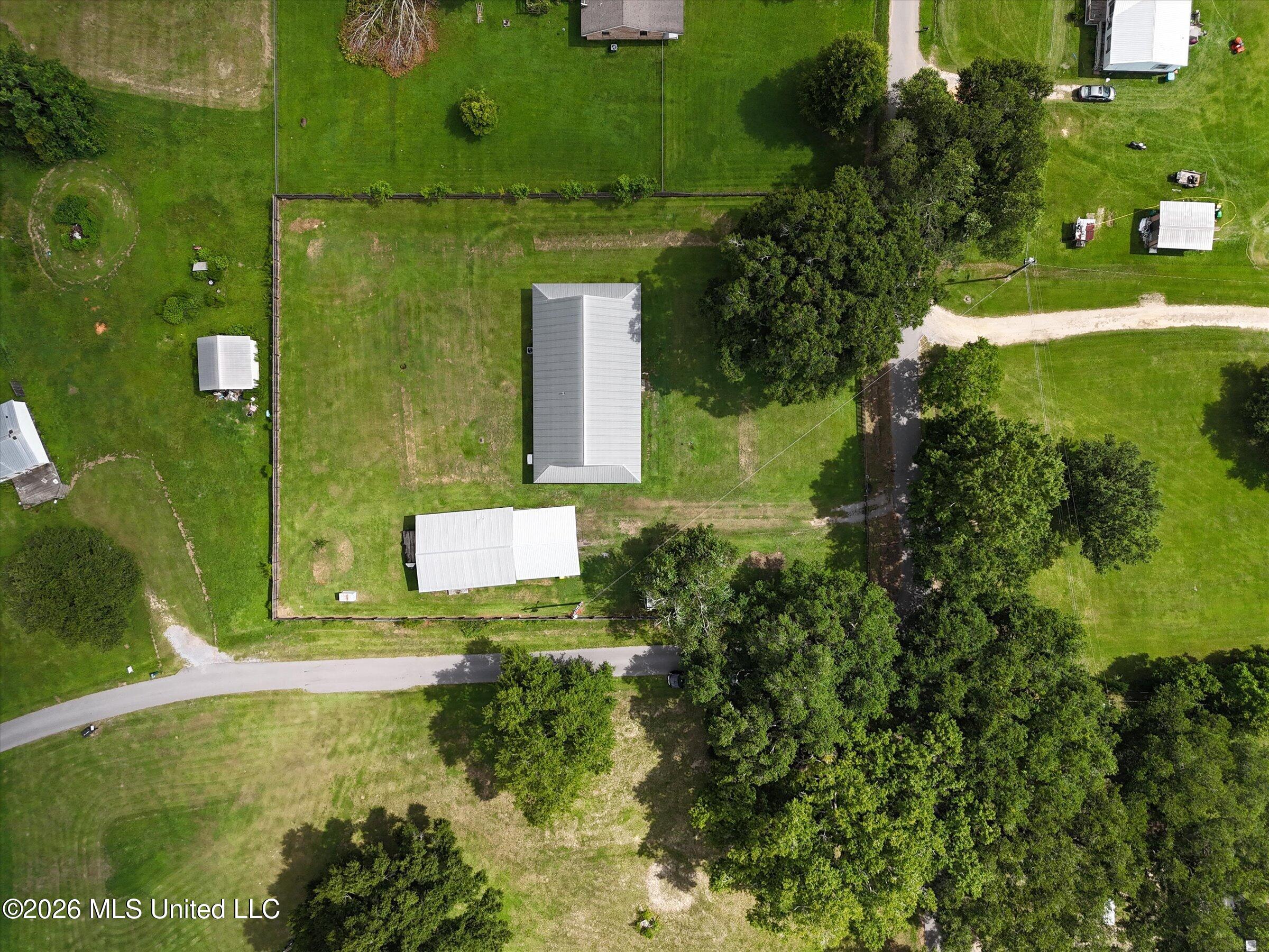 3506 Jerry Davis Road Property Photo 32
