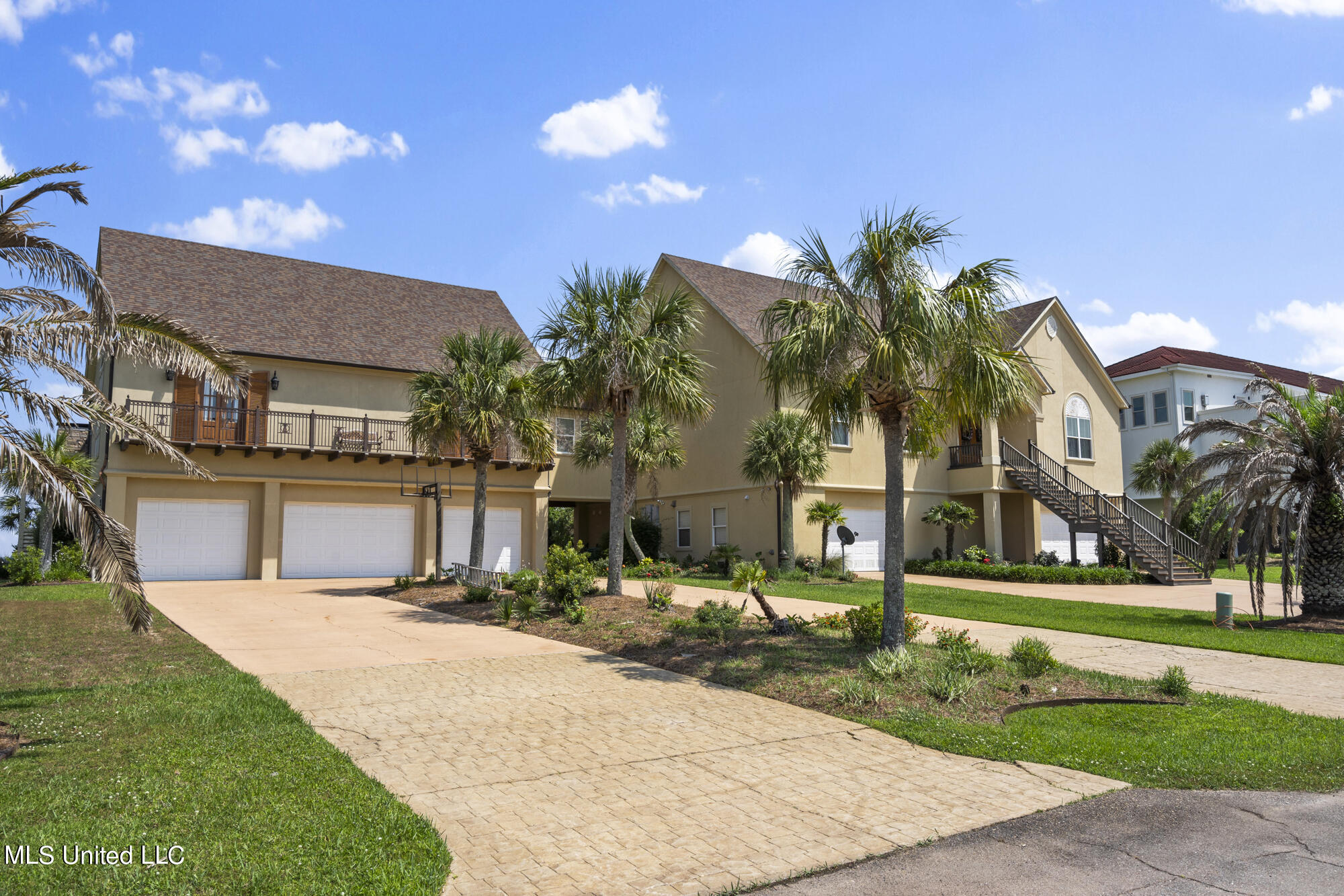 1332 Poki Place Property Photo 5