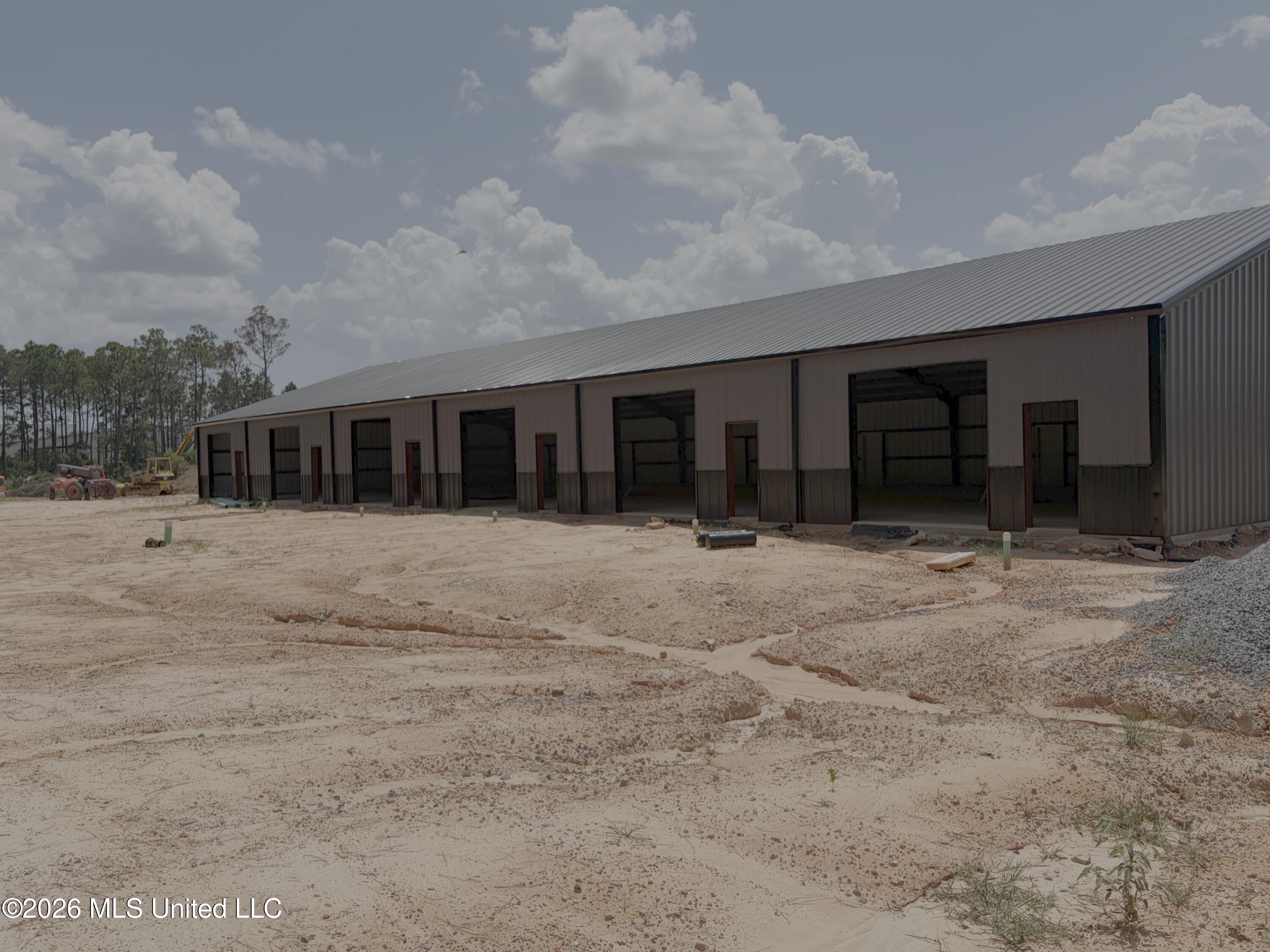 12321 Seaway Road Property Photo 1