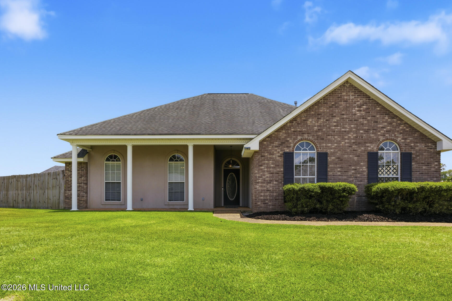 109 Dupuy Circle Property Photo 1