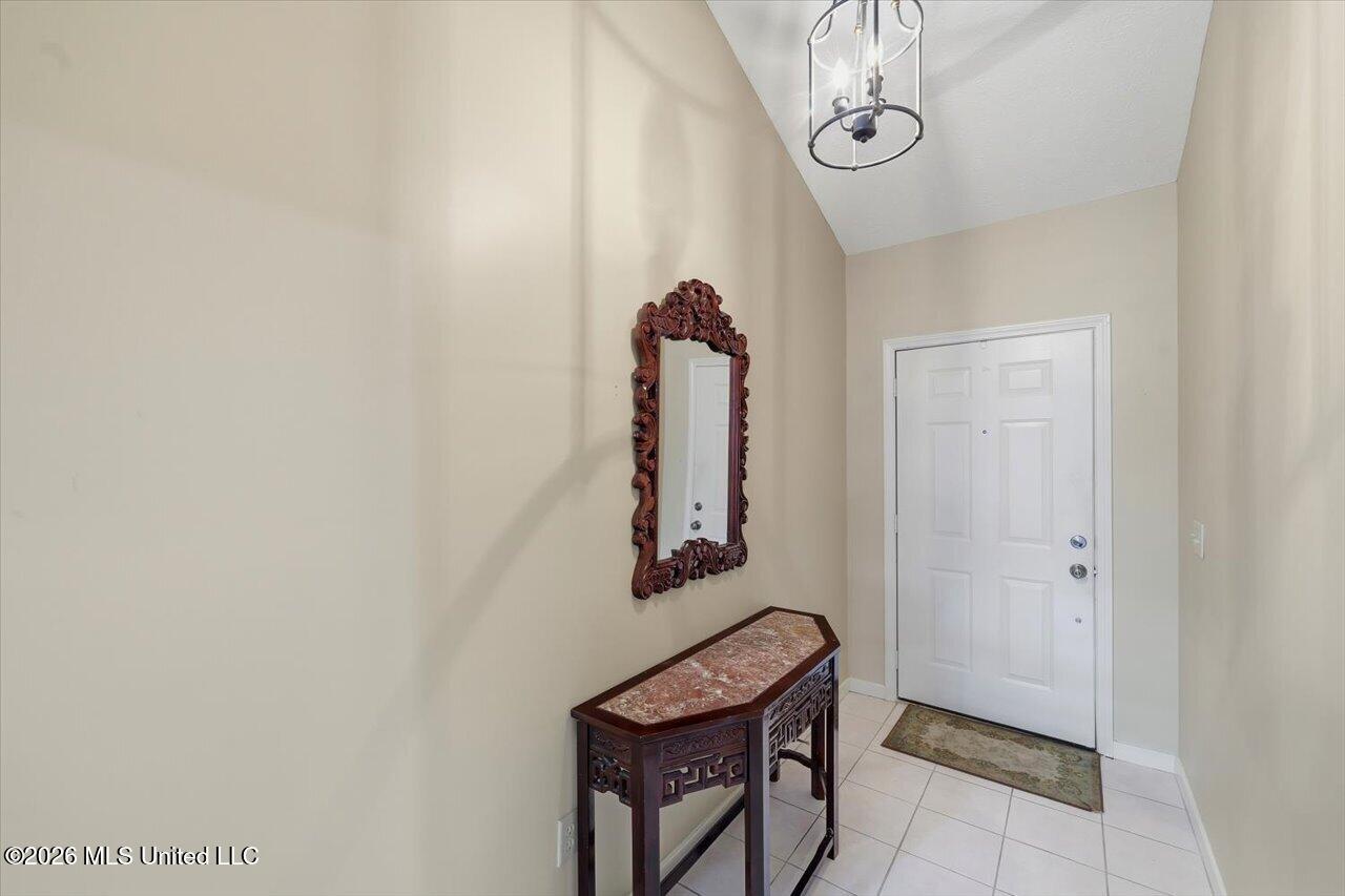 137 Villa Way Property Photo 5