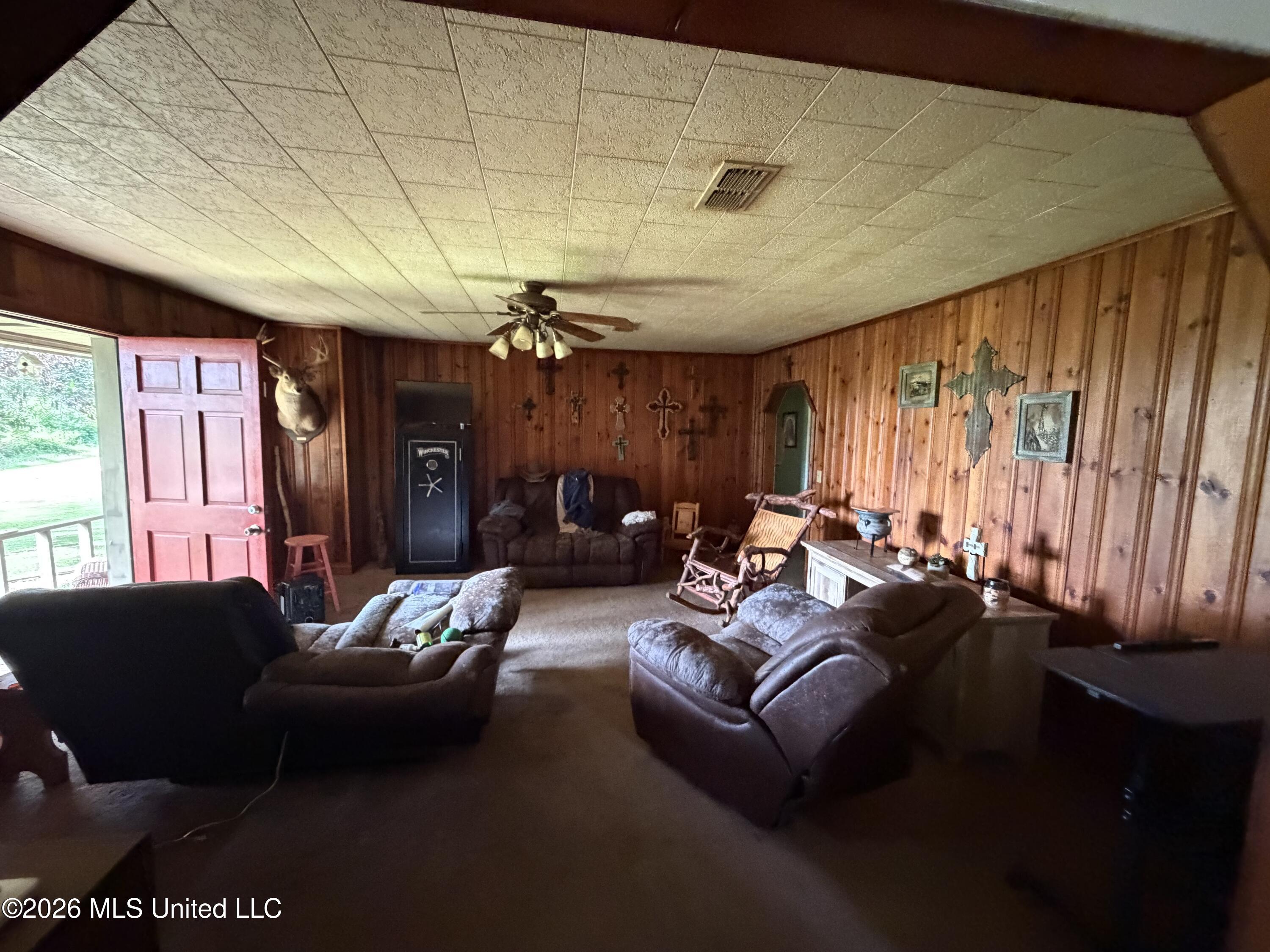 1349 Se Wellman Drive Property Photo 2