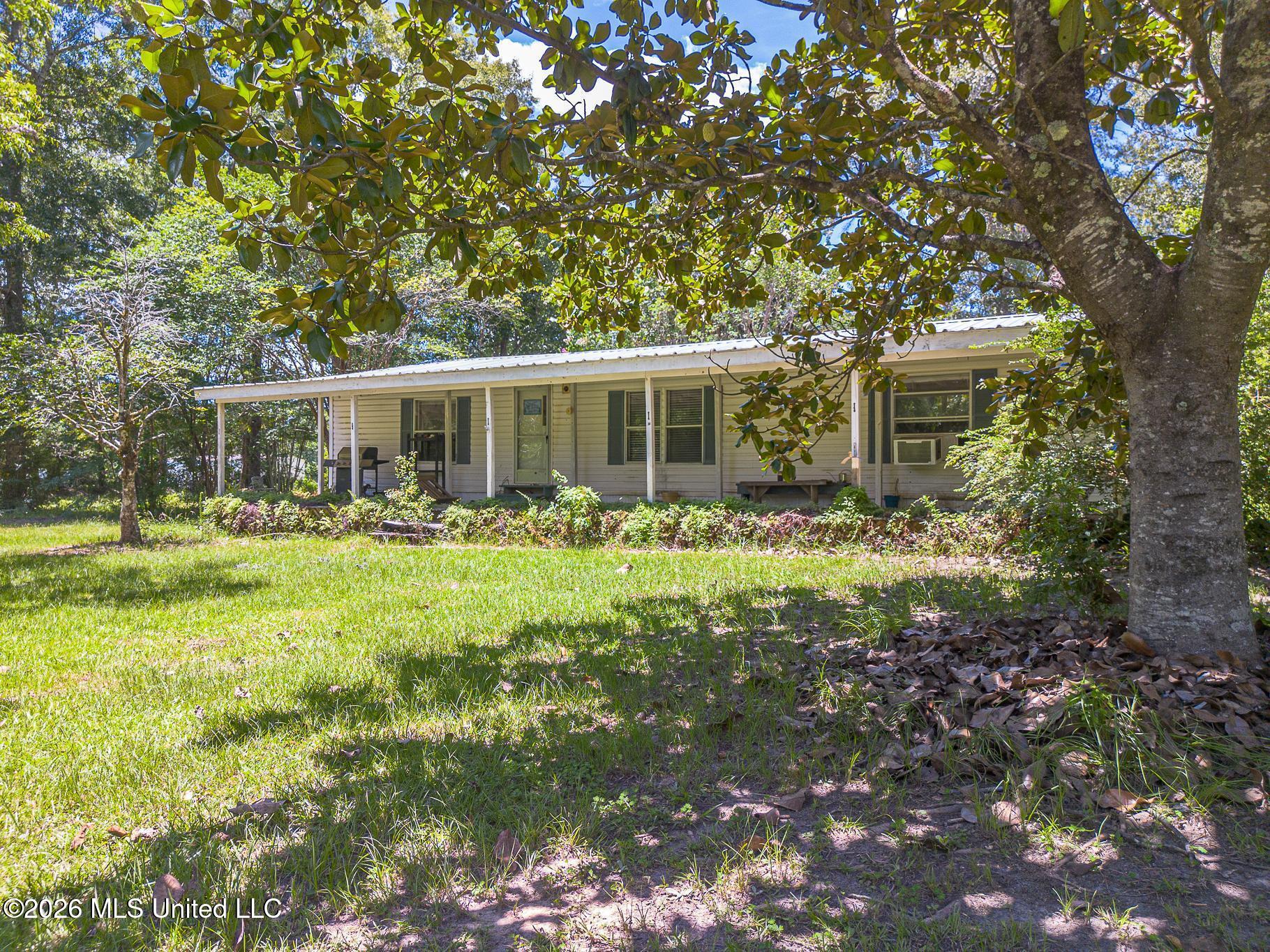 2229 Perkinston-silver Run Road Property Photo 10