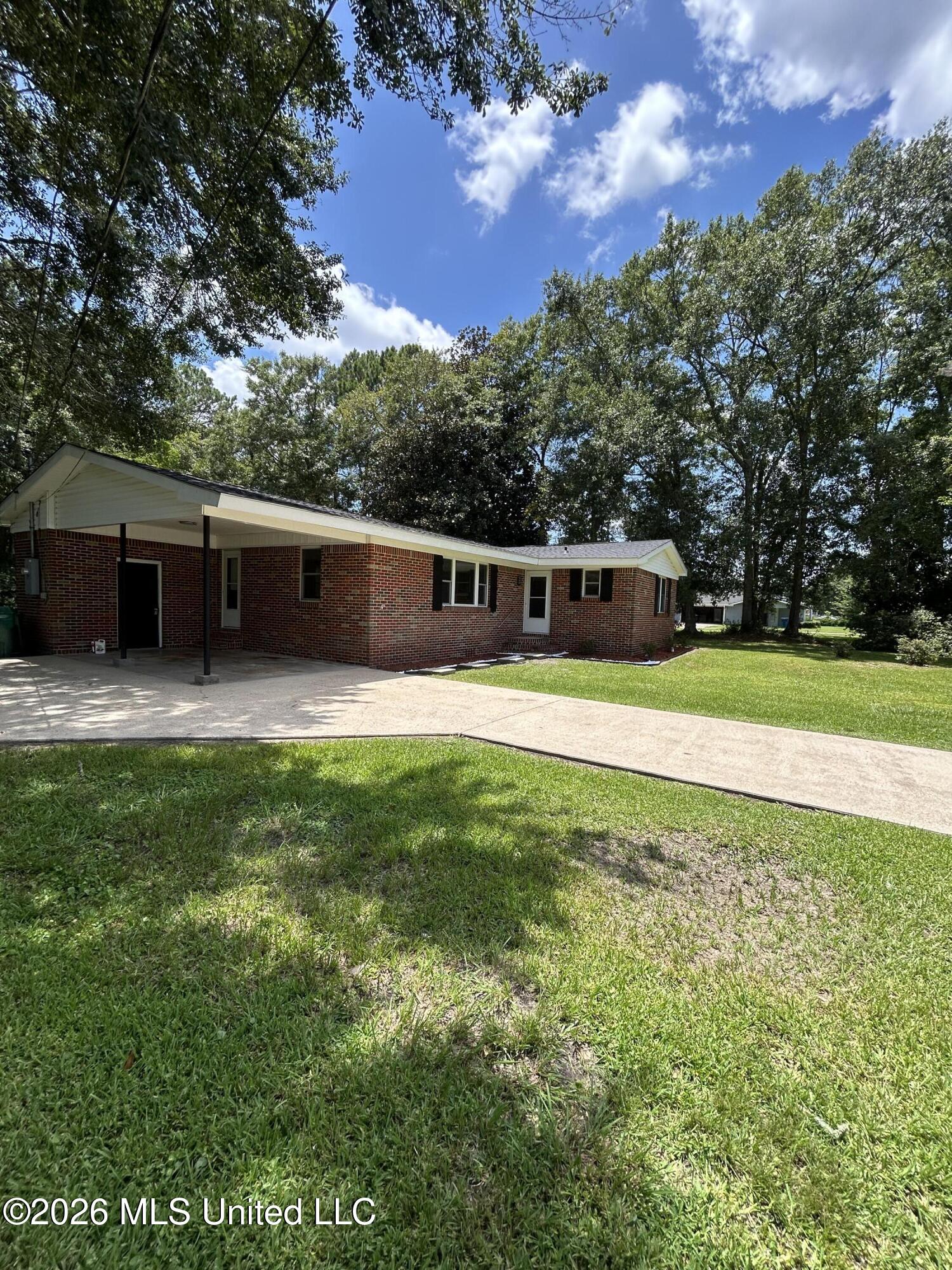 4836 Adams Avenue Property Photo 4