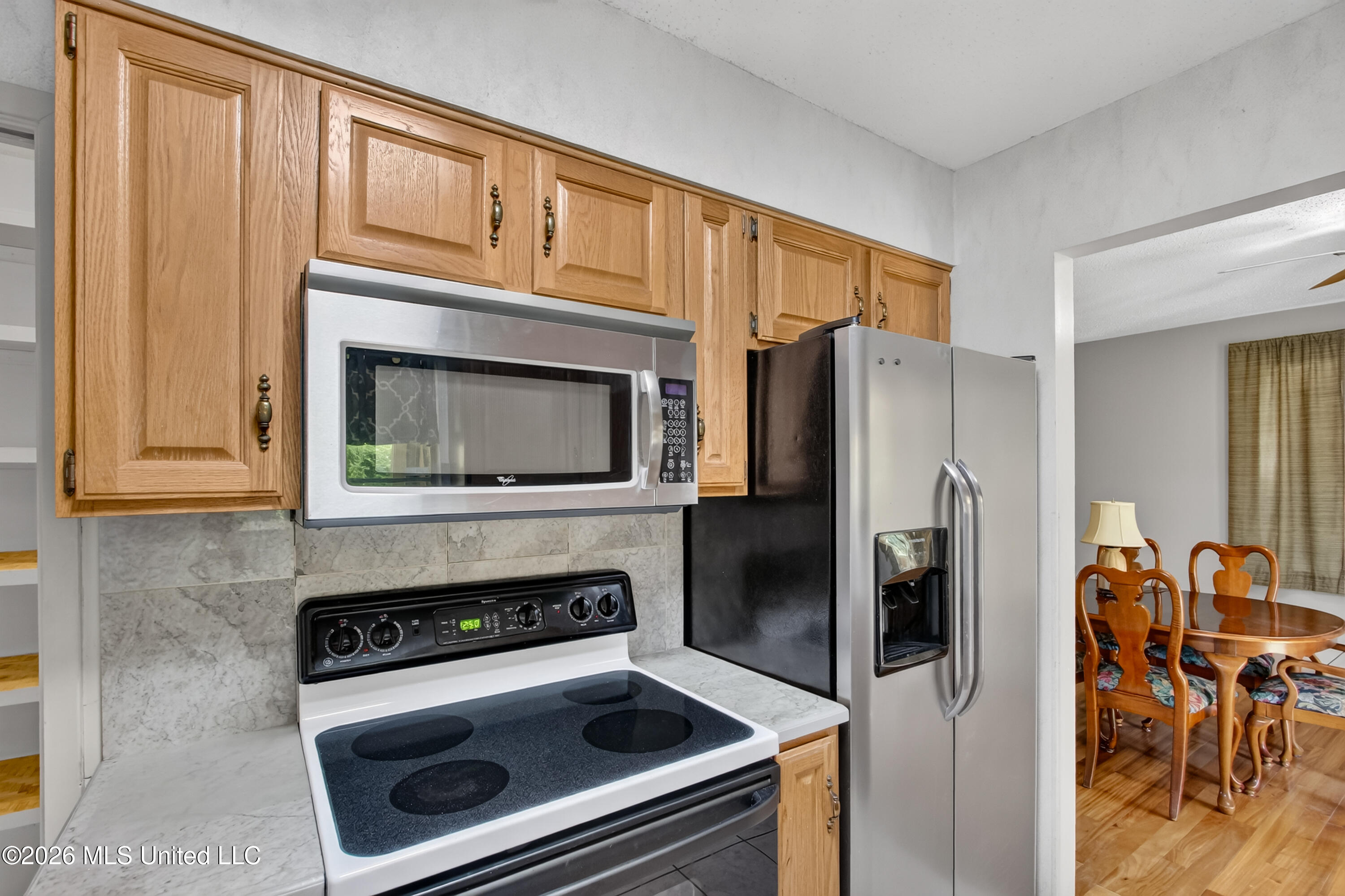 5570 E Diamondhead Drive Property Photo 15