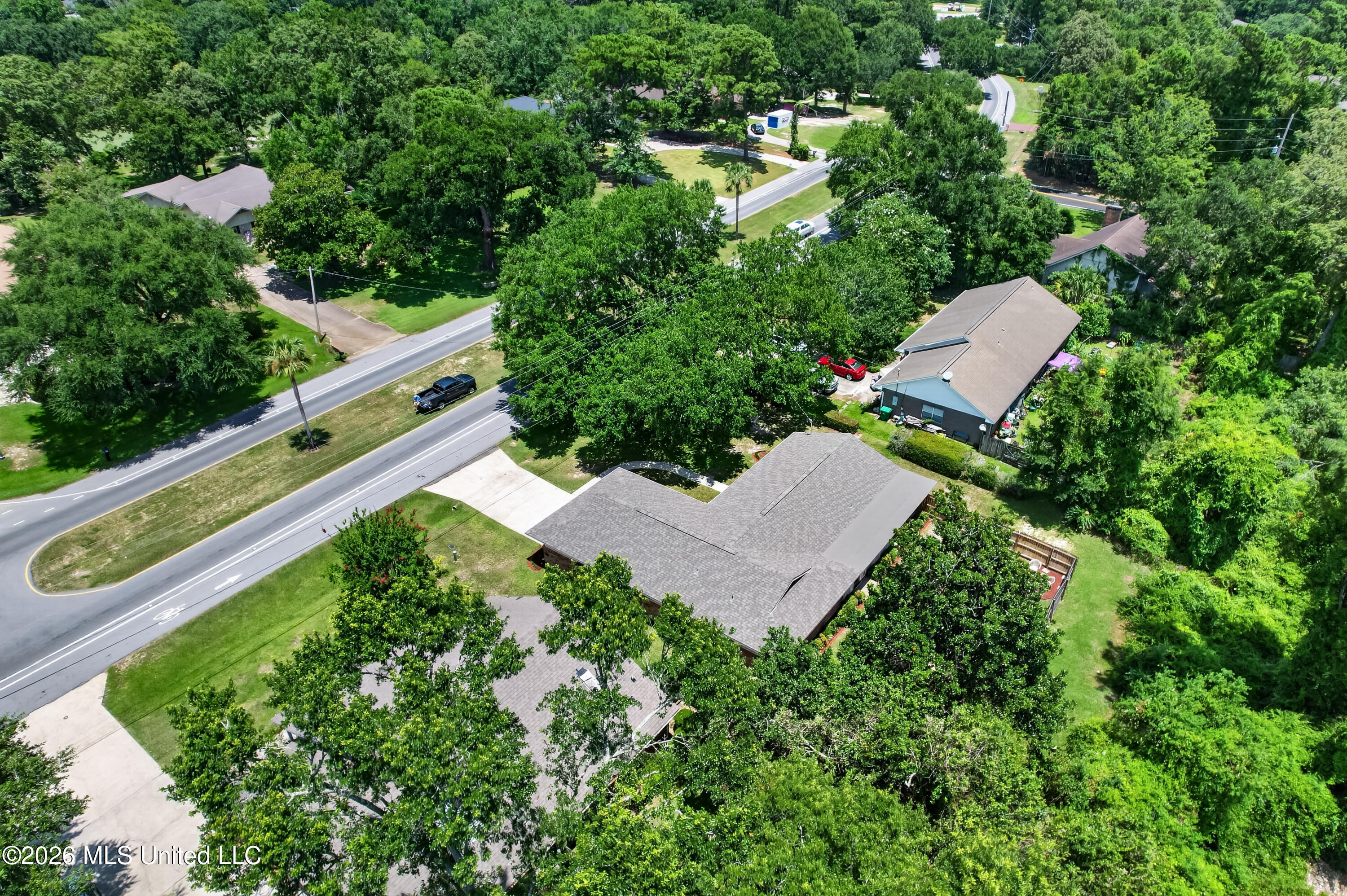 5570 E Diamondhead Drive Property Photo 37