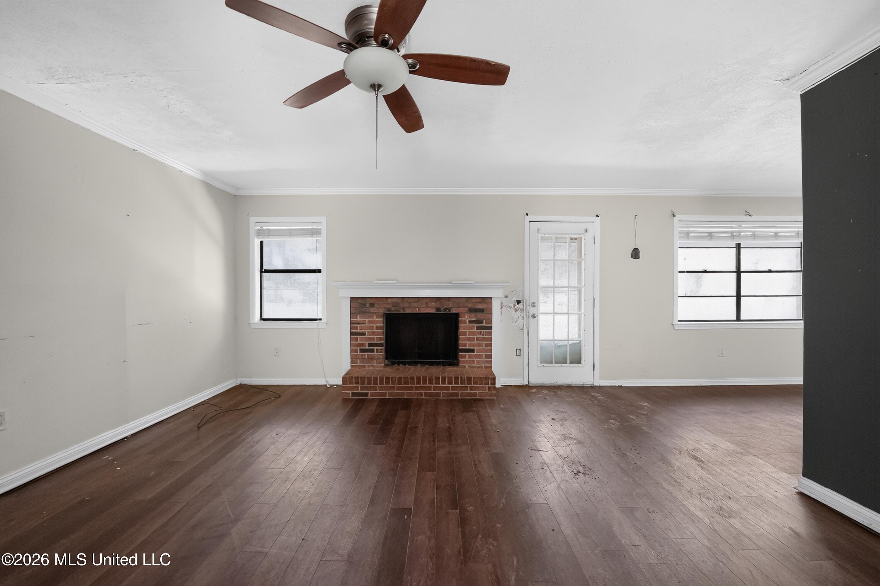 406 Shenandoah Road Property Photo 4