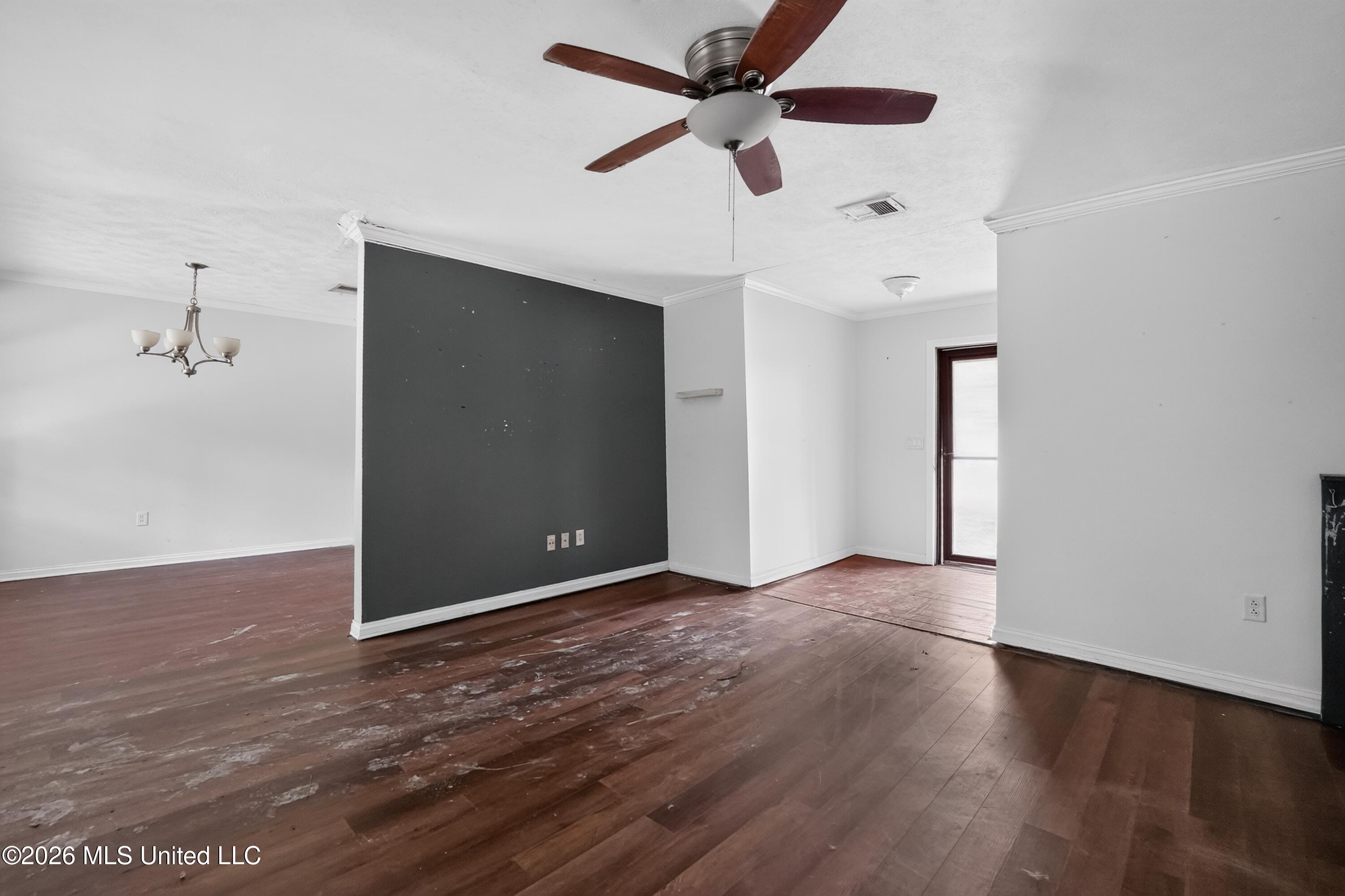 406 Shenandoah Road Property Photo 5