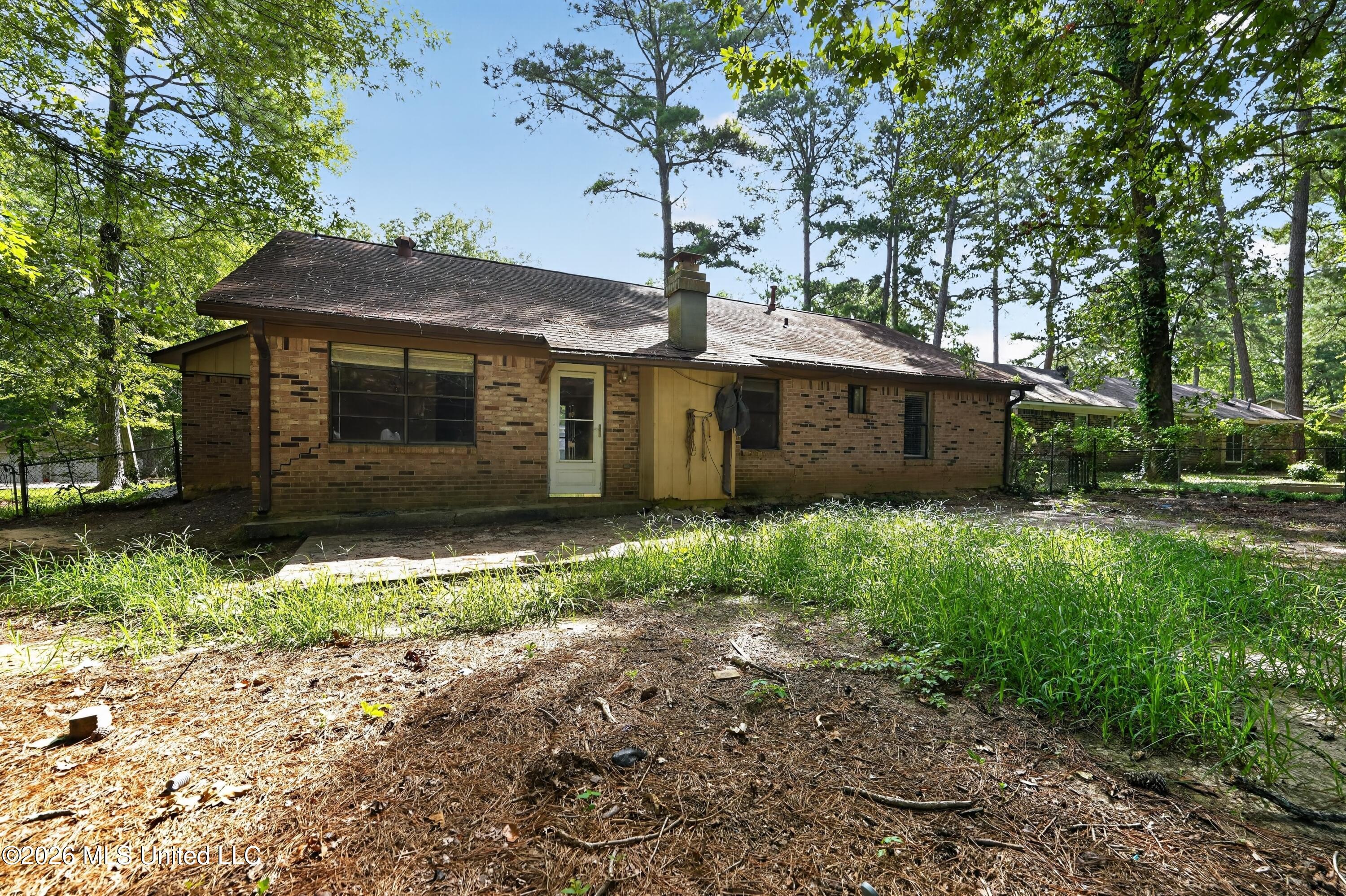 406 Shenandoah Road Property Photo 17