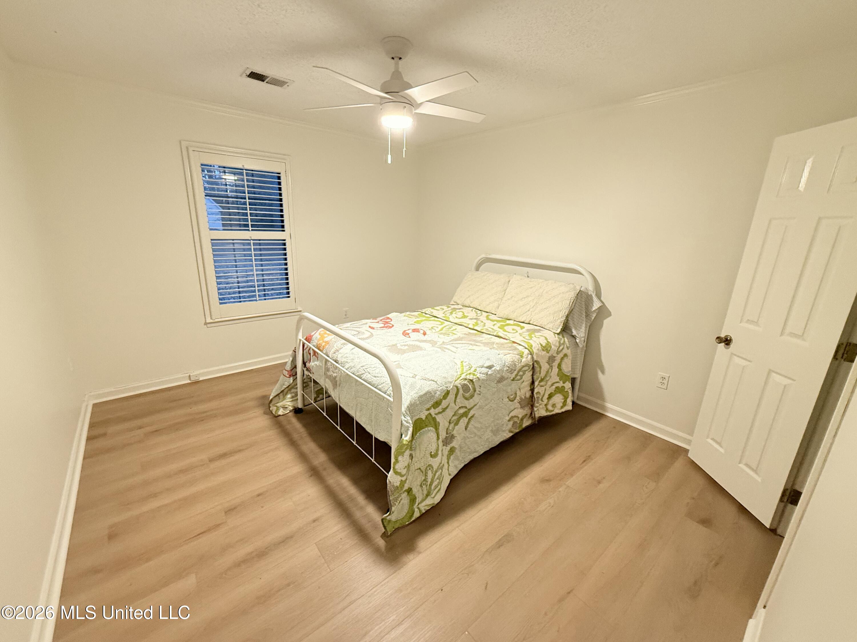 427 Cherokee Drive Property Photo 4