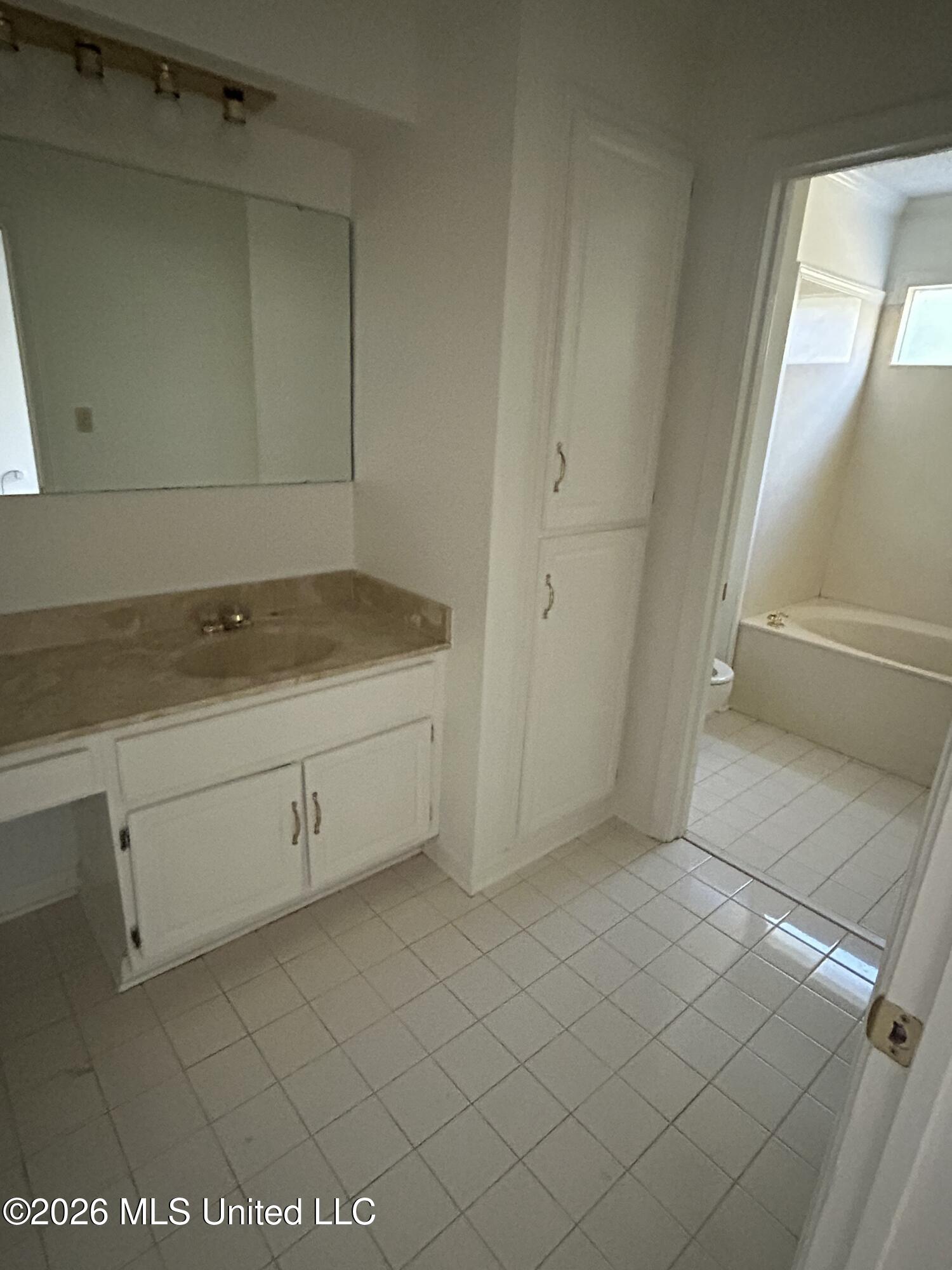 427 Cherokee Drive Property Photo 20