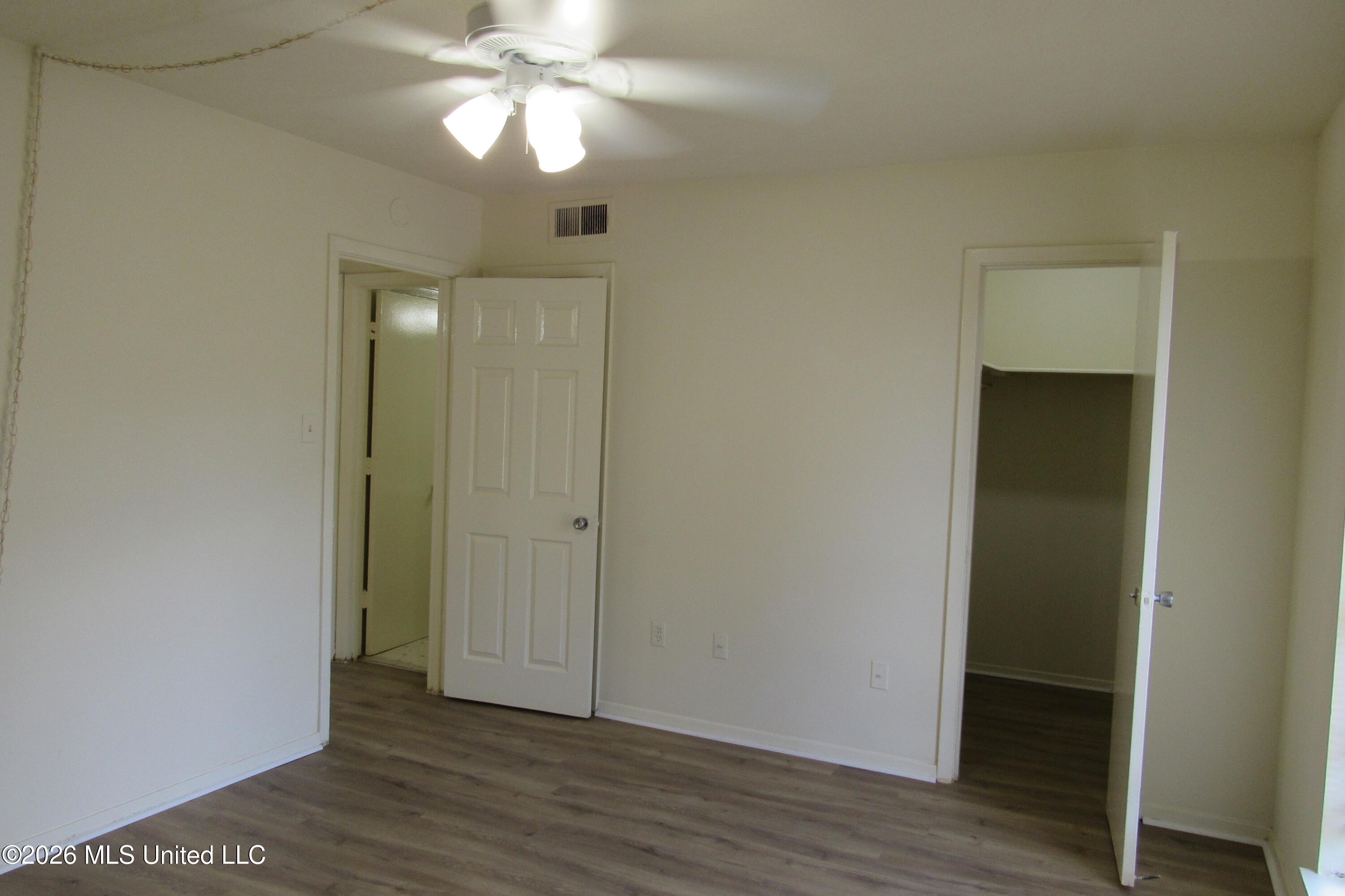949 Morningside Street Property Photo 16