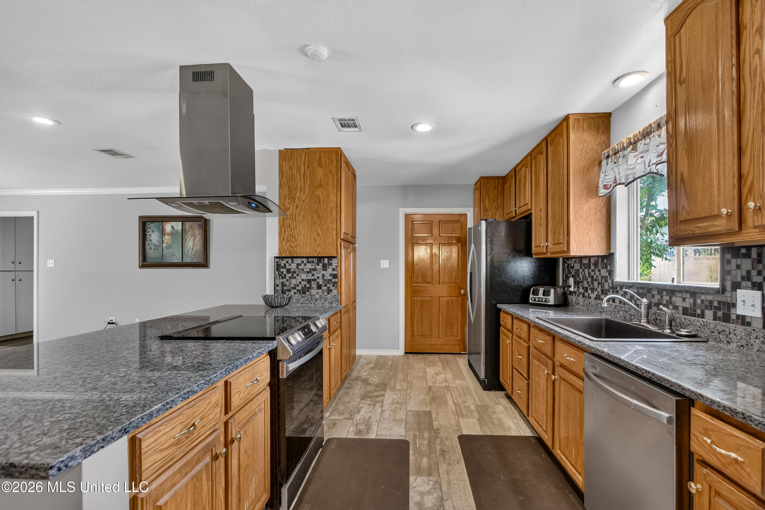 13559 Edwin Ladner Road Property Photo 11