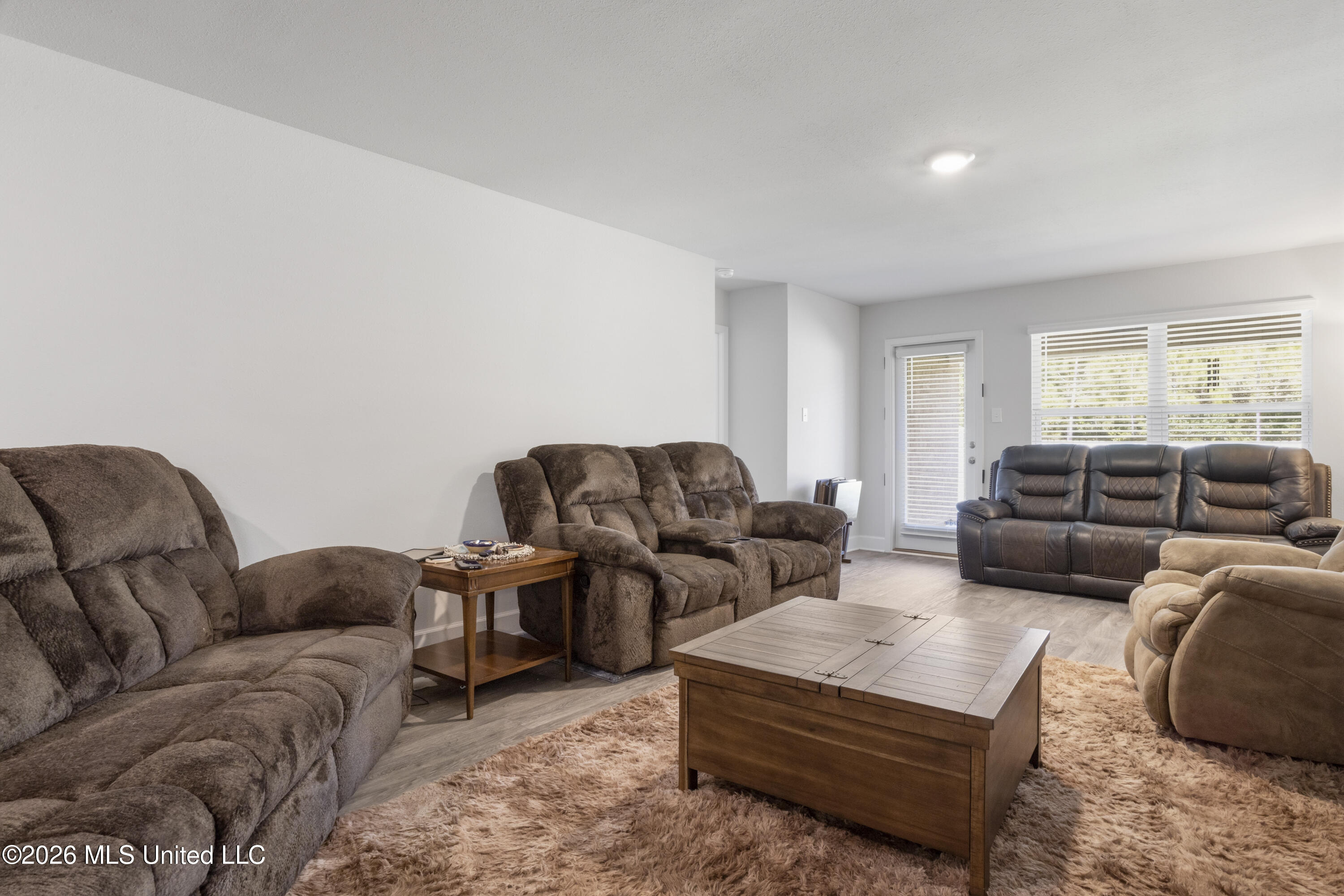 18052 Tiffany Renee Drive Property Photo 7