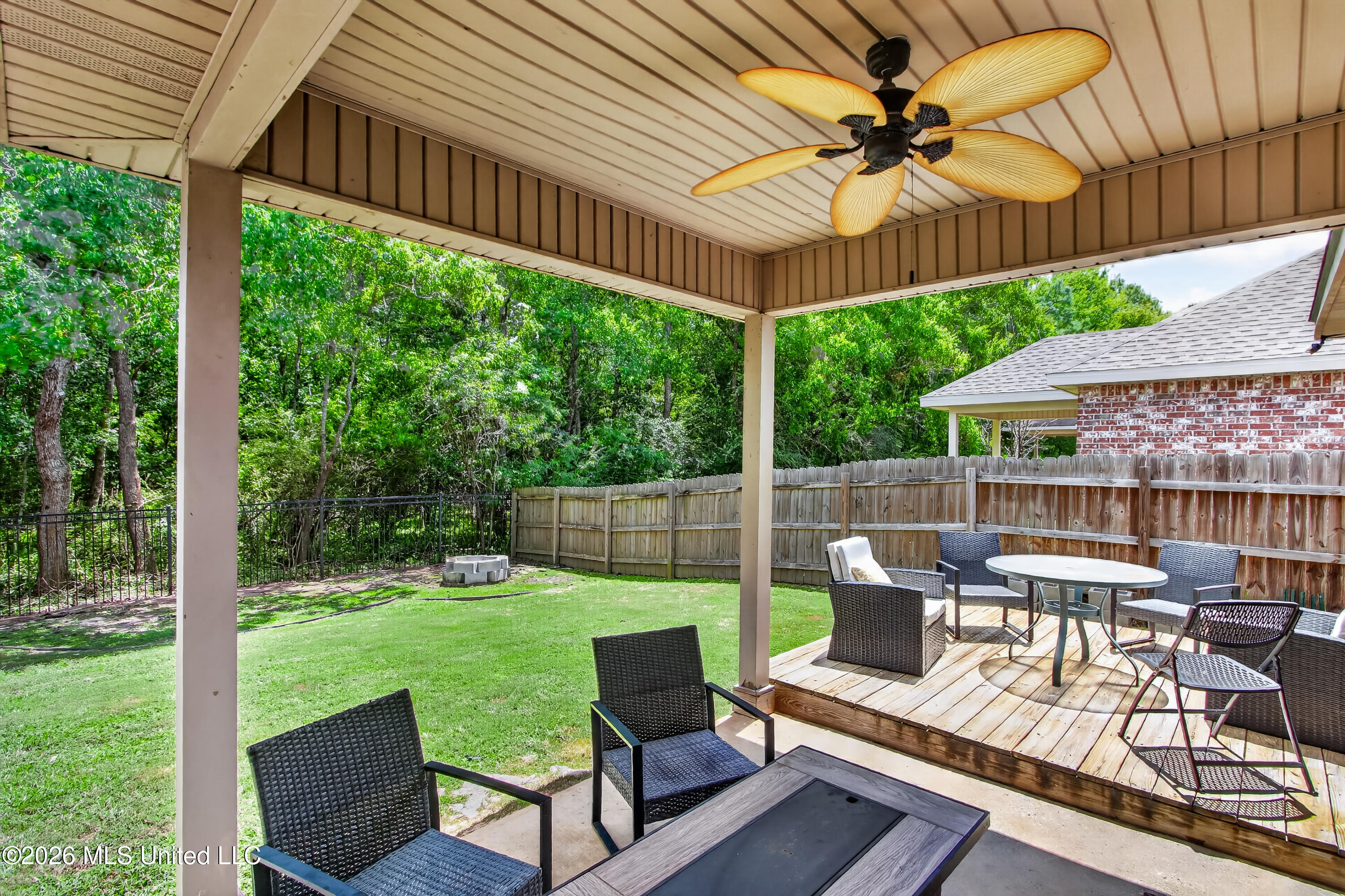 10281 English Manor Drive Property Photo 37