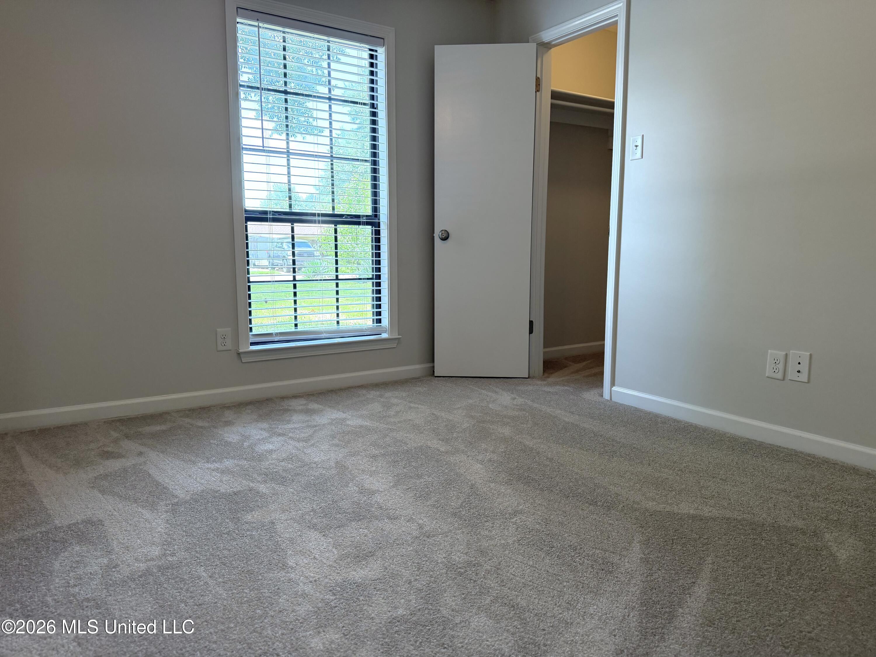 726 Thornwood Drive Property Photo 17