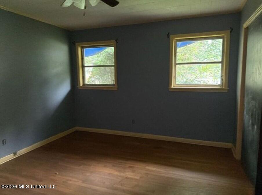1123 Broadmoor Avenue Property Photo 8