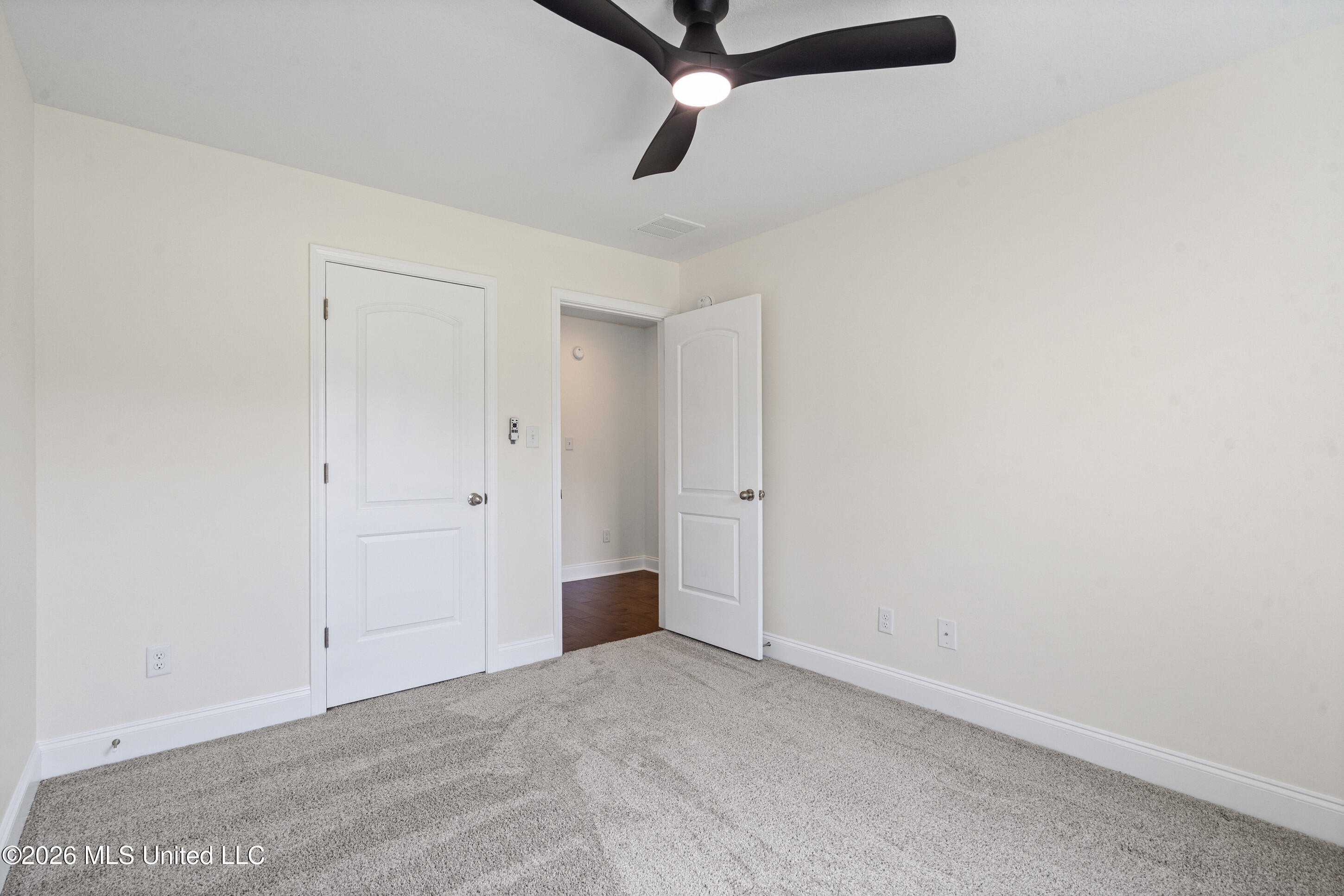 3545 Dandridge Terrace Property Photo 20