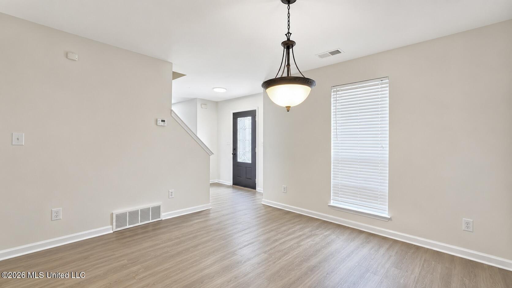 7184 Hunter Forest Drive Property Photo 18