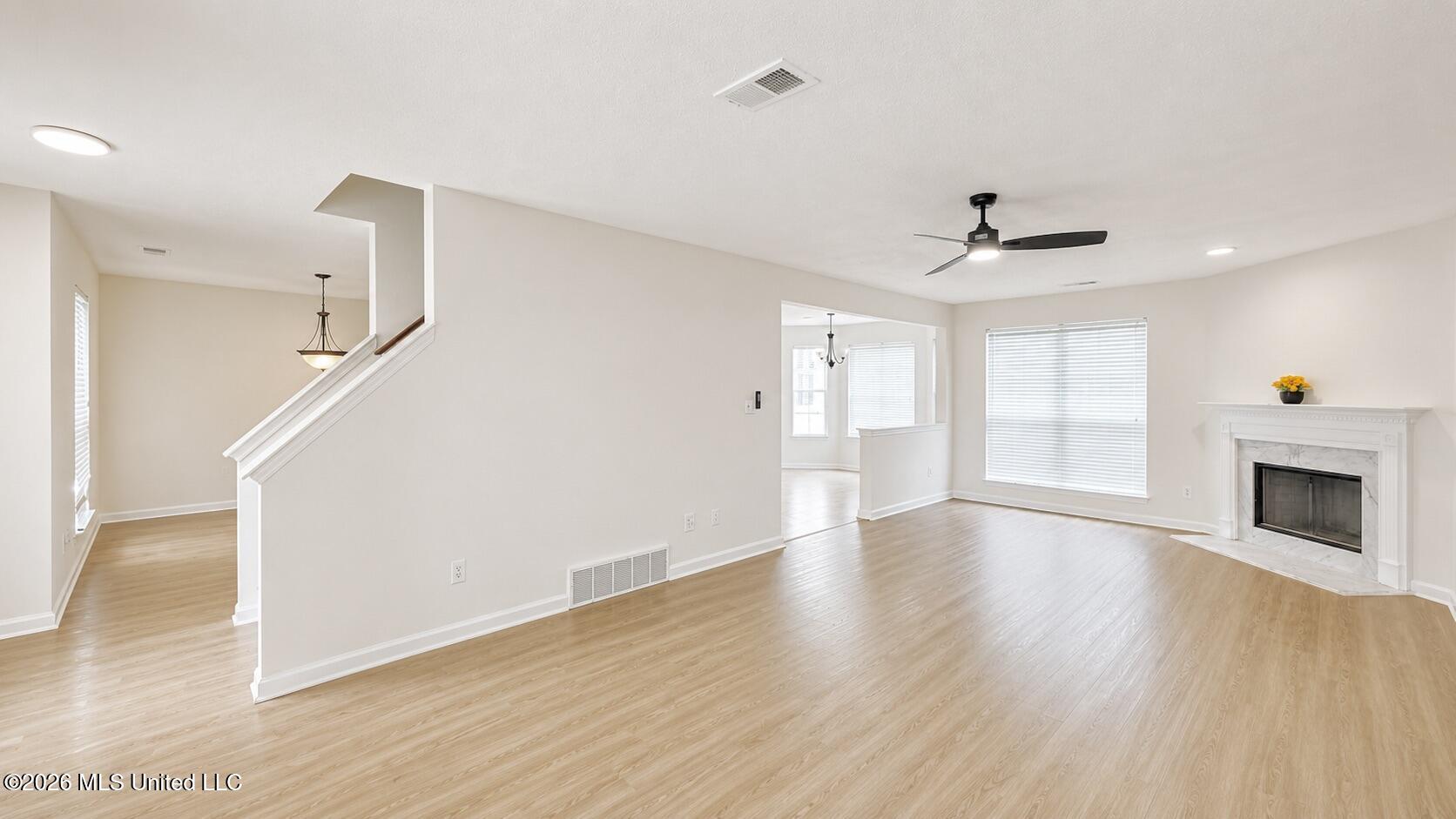 7184 Hunter Forest Drive Property Photo 33
