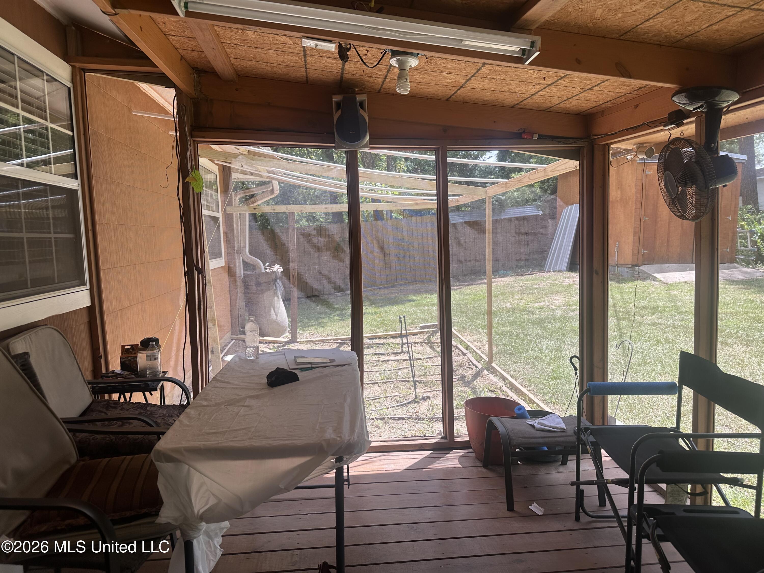751 Neering Trail Property Photo 17