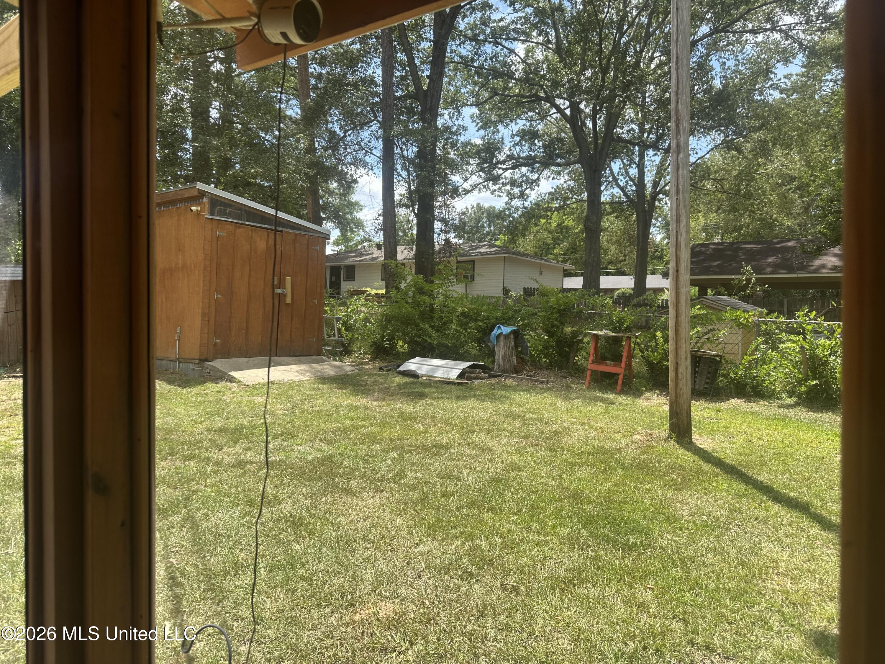 751 Neering Trail Property Photo 24