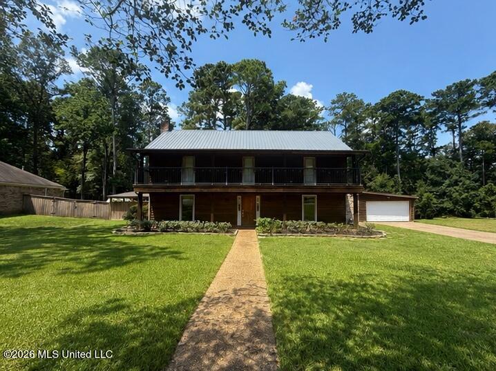 200 Stonington Drive Property Photo 1
