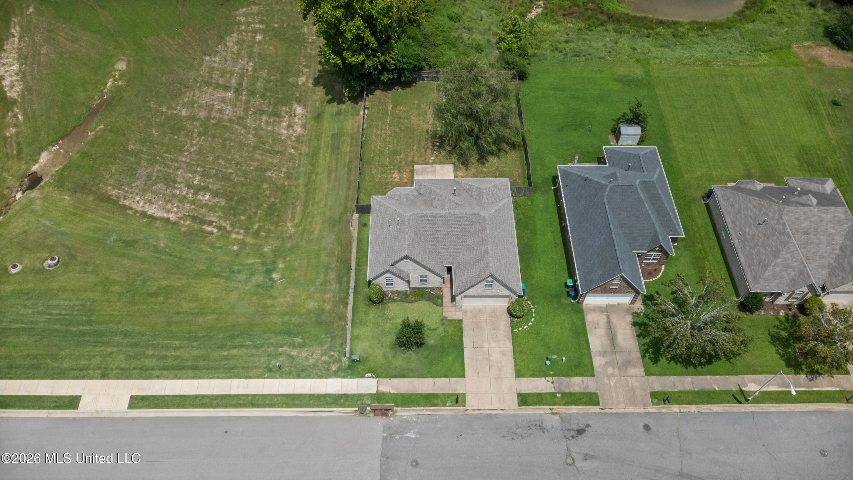 9768 Crape Myrtle Drive Property Photo 27