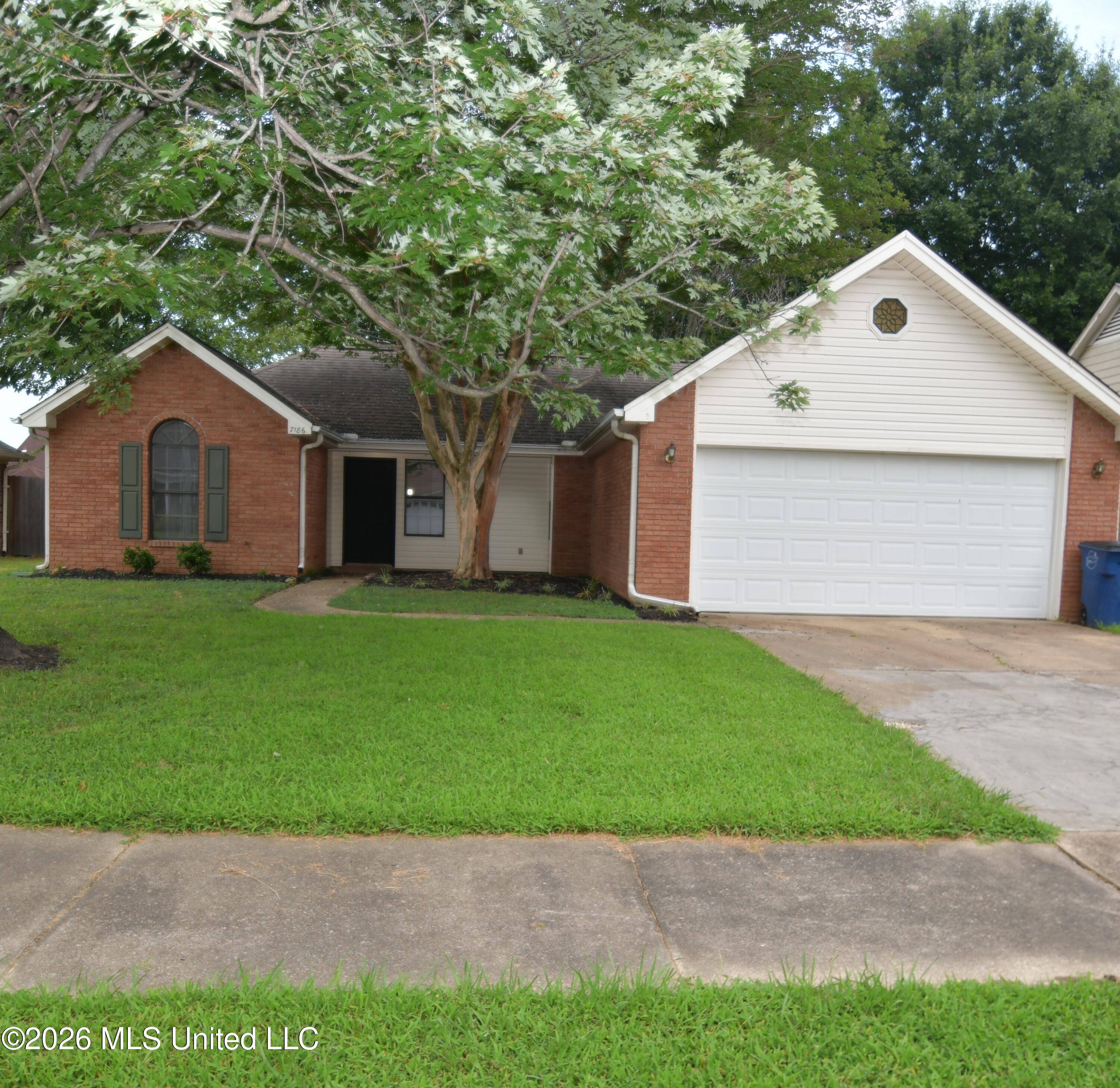 7186 Goodman Ridge Drive Property Photo 16