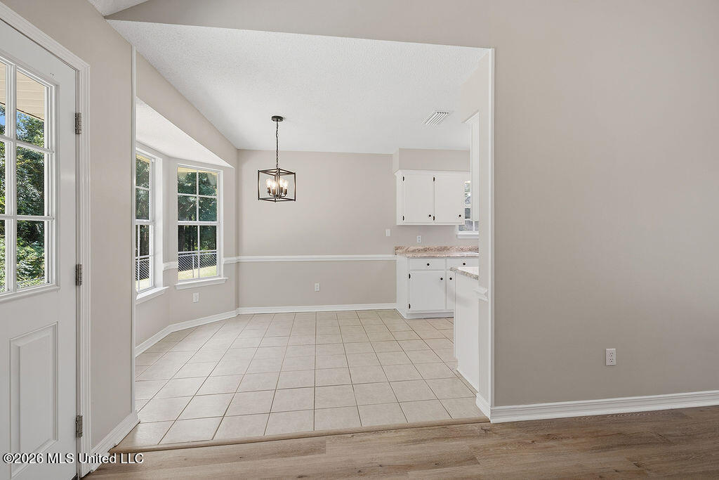 3019 Scarlet Oak Drive Property Photo 6