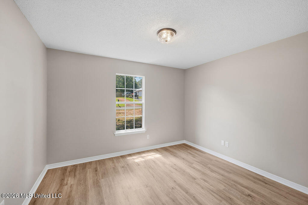 3019 Scarlet Oak Drive Property Photo 16