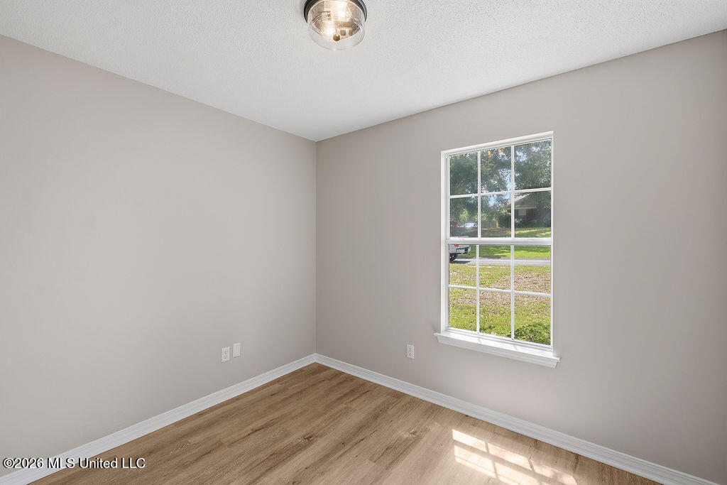 3019 Scarlet Oak Drive Property Photo 17