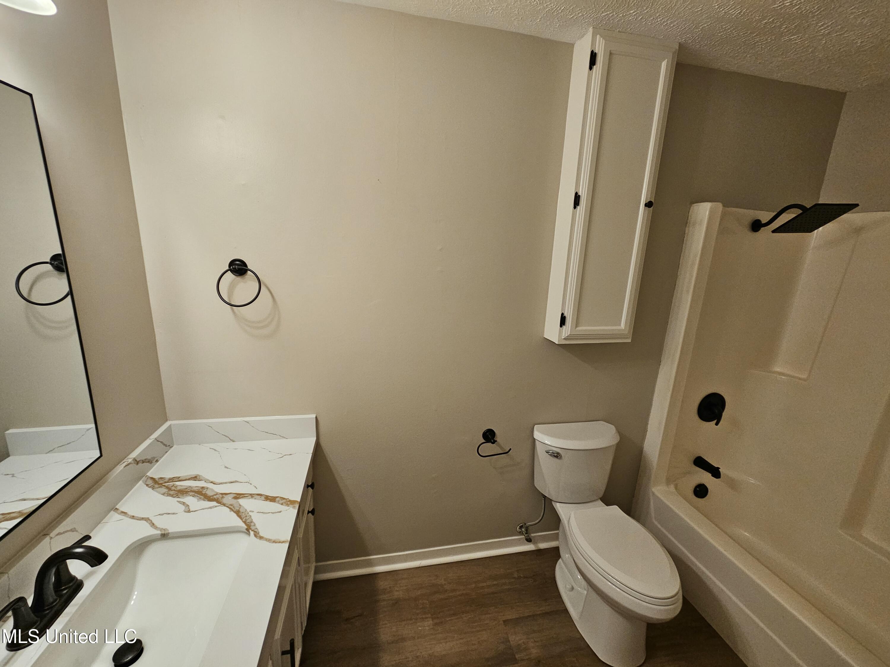 102 Magnolia Circle Property Photo 17
