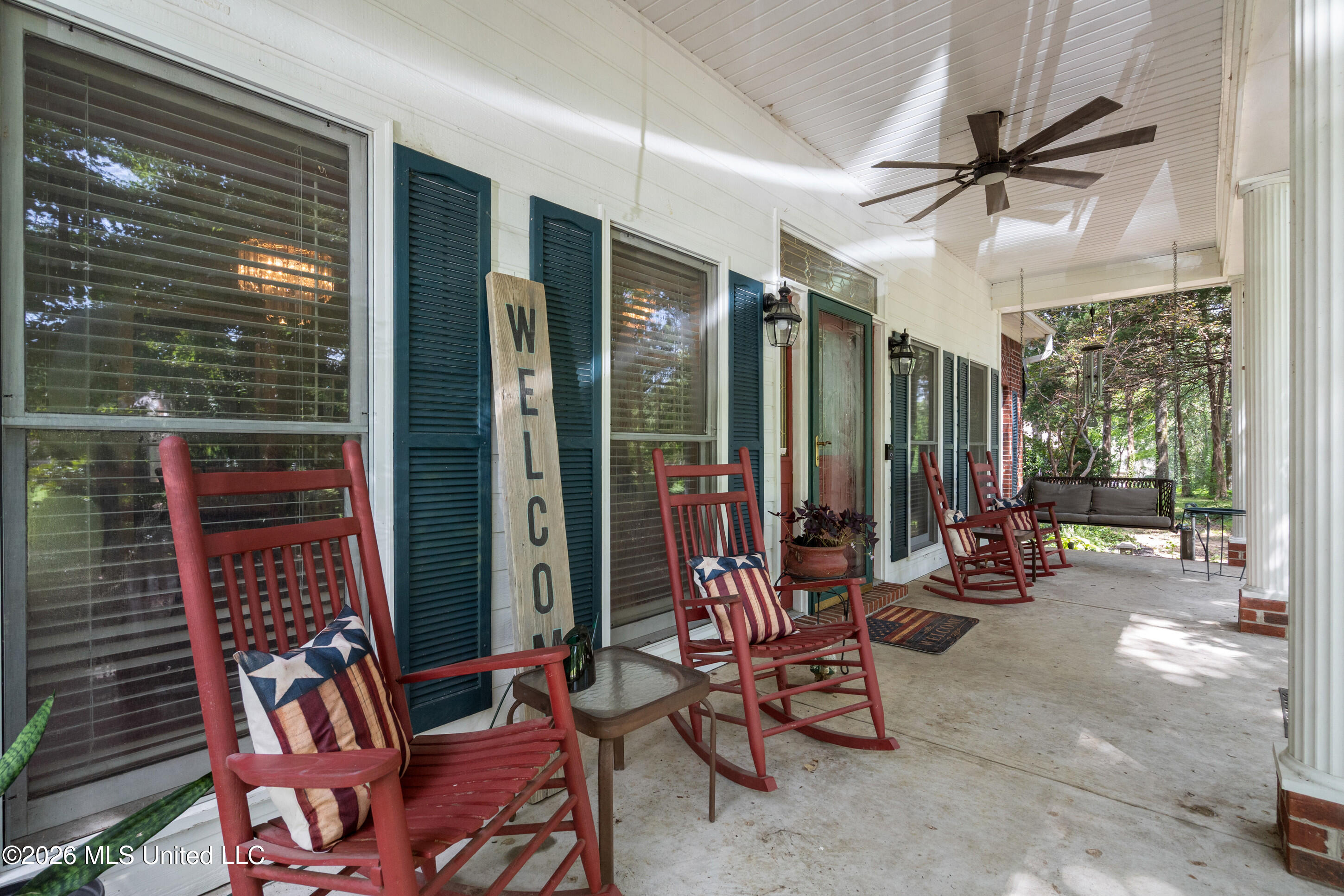 8265 Windersgate Drive Property Photo 2