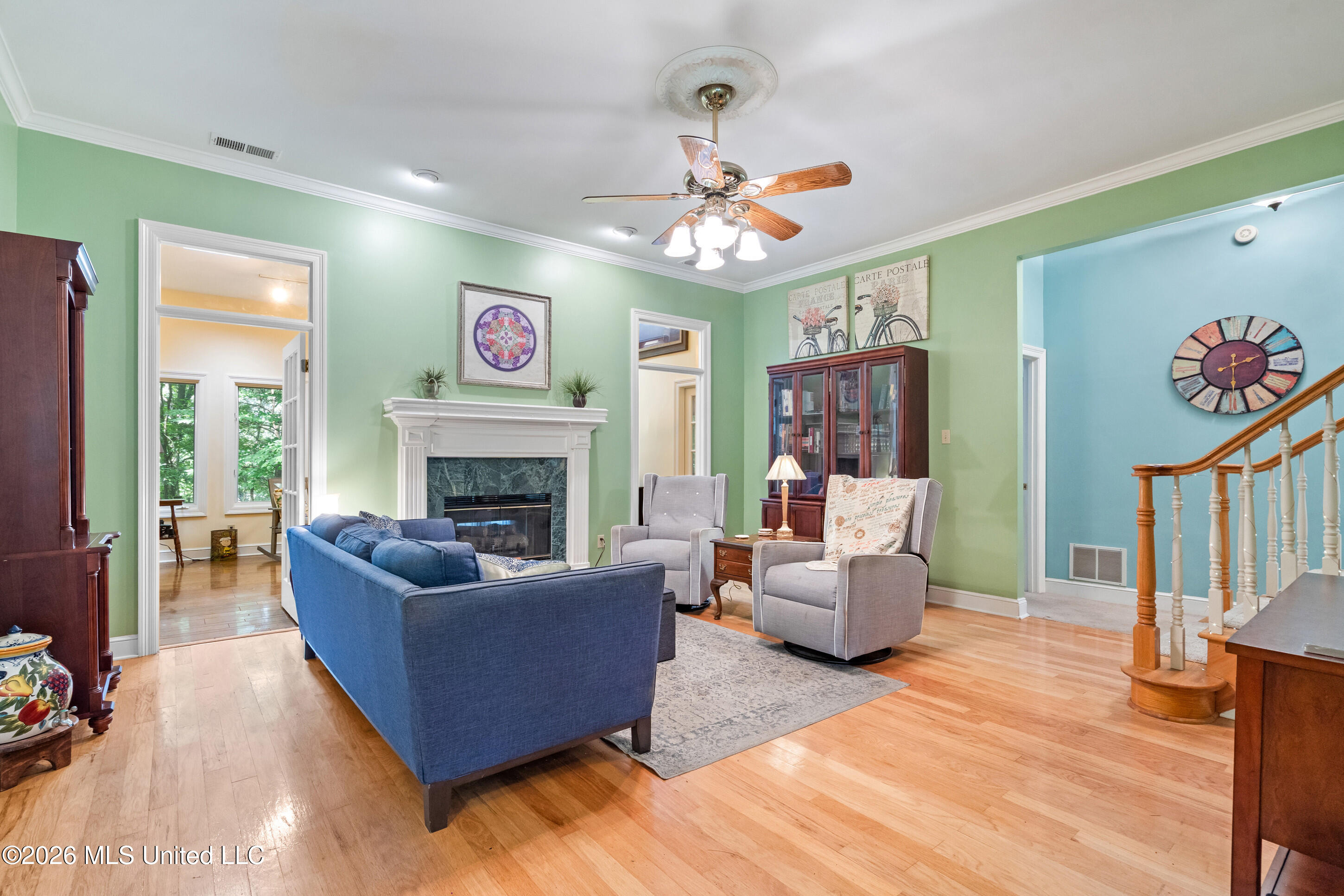 8265 Windersgate Drive Property Photo 4