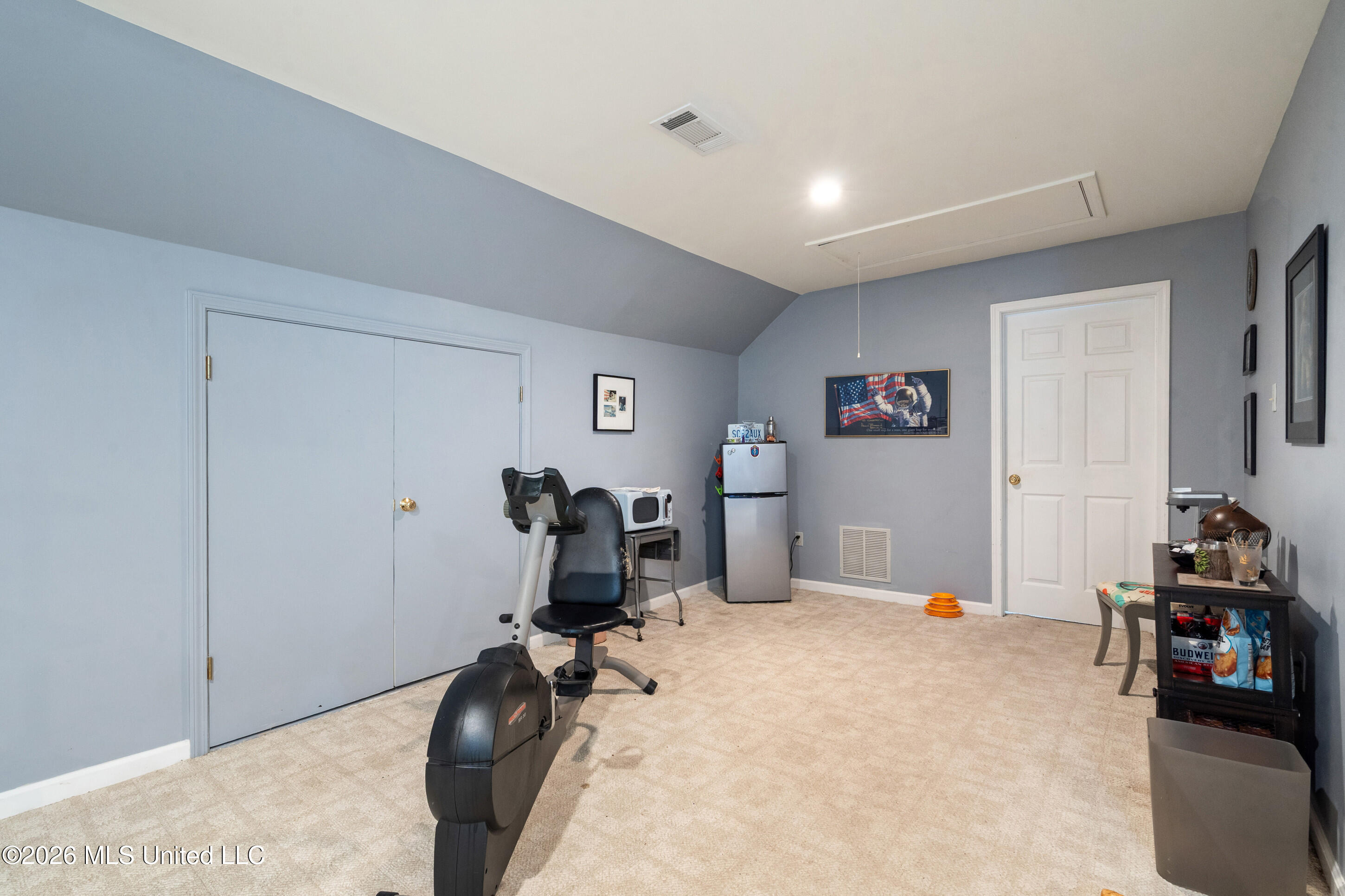 8265 Windersgate Drive Property Photo 28