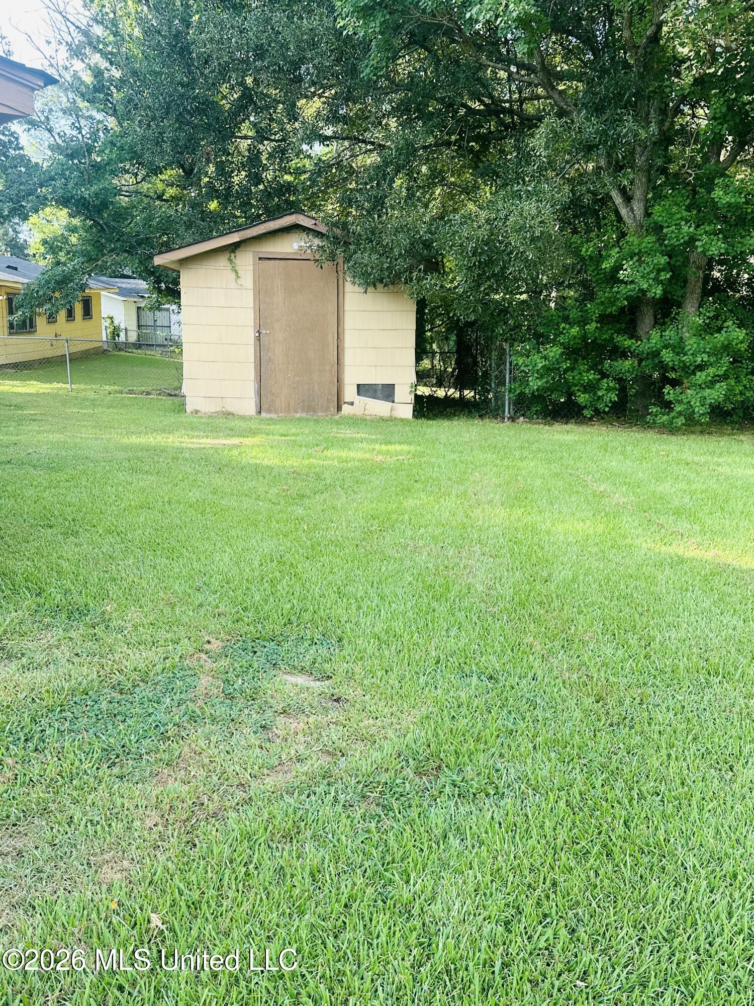 508 Queen Park Circle Property Photo 29