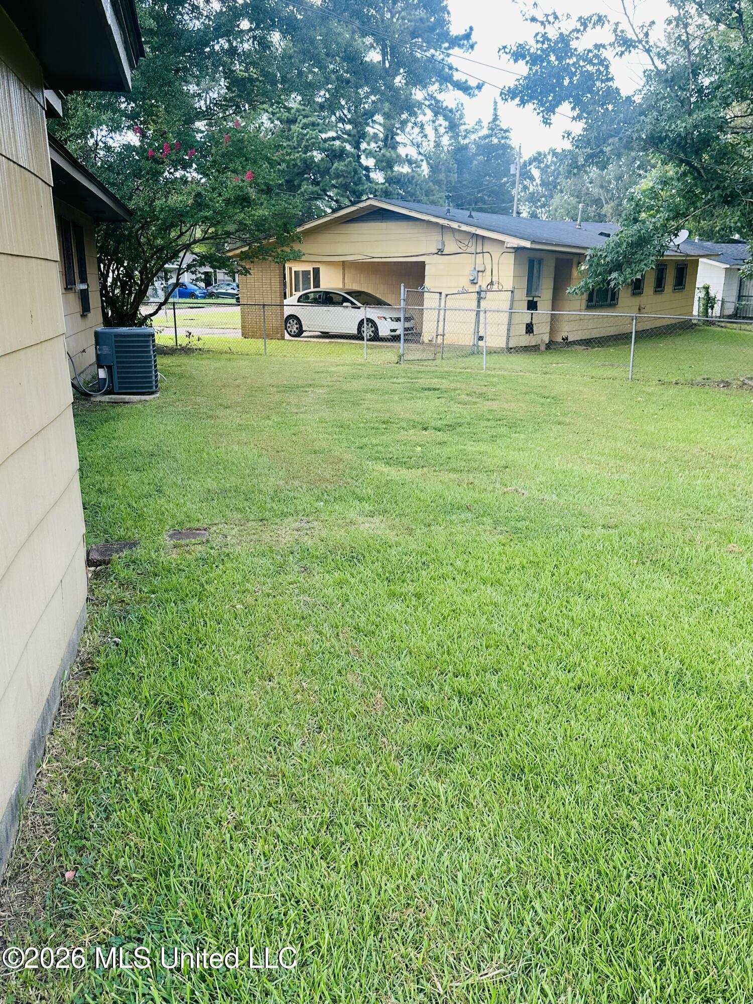 508 Queen Park Circle Property Photo 31