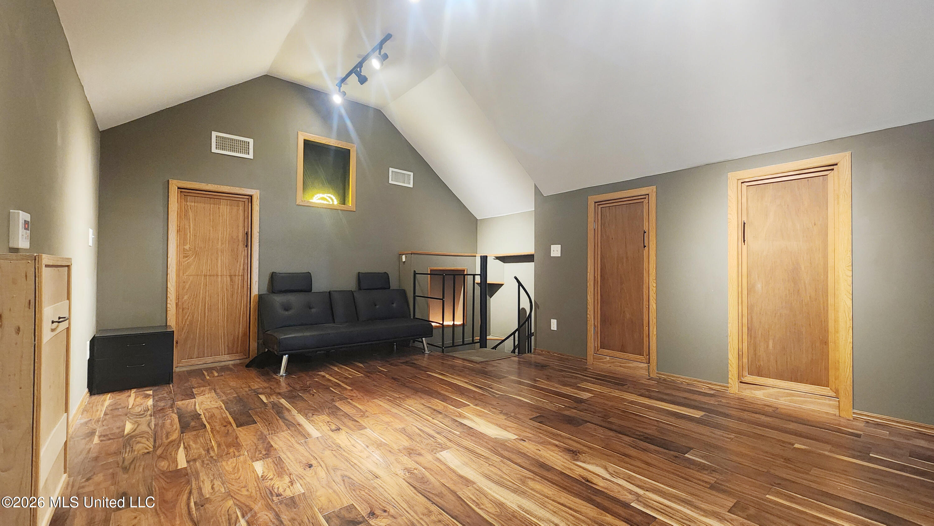 113 Kenbridge Lane Property Photo 35