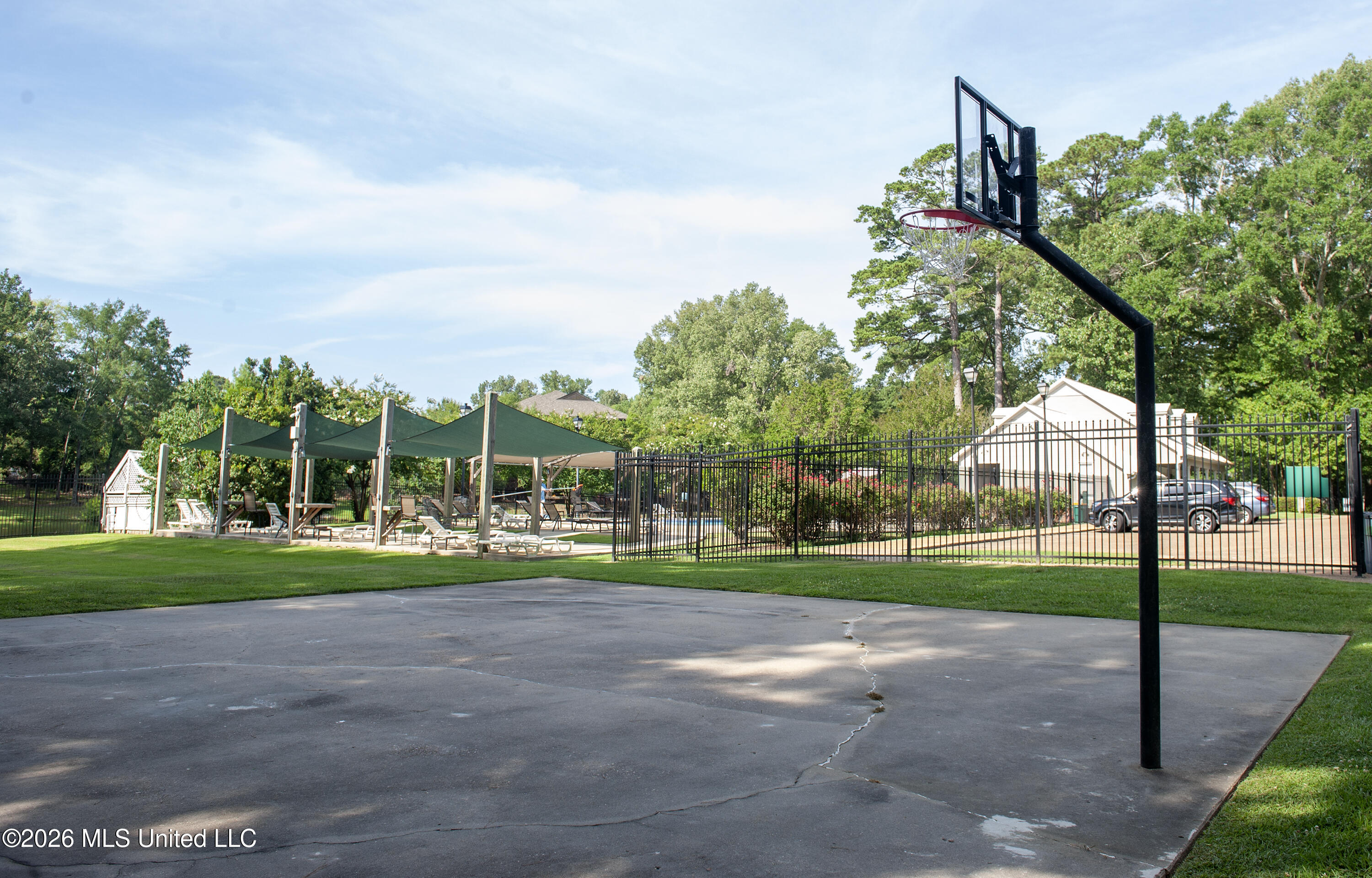 113 Kenbridge Lane Property Photo 45