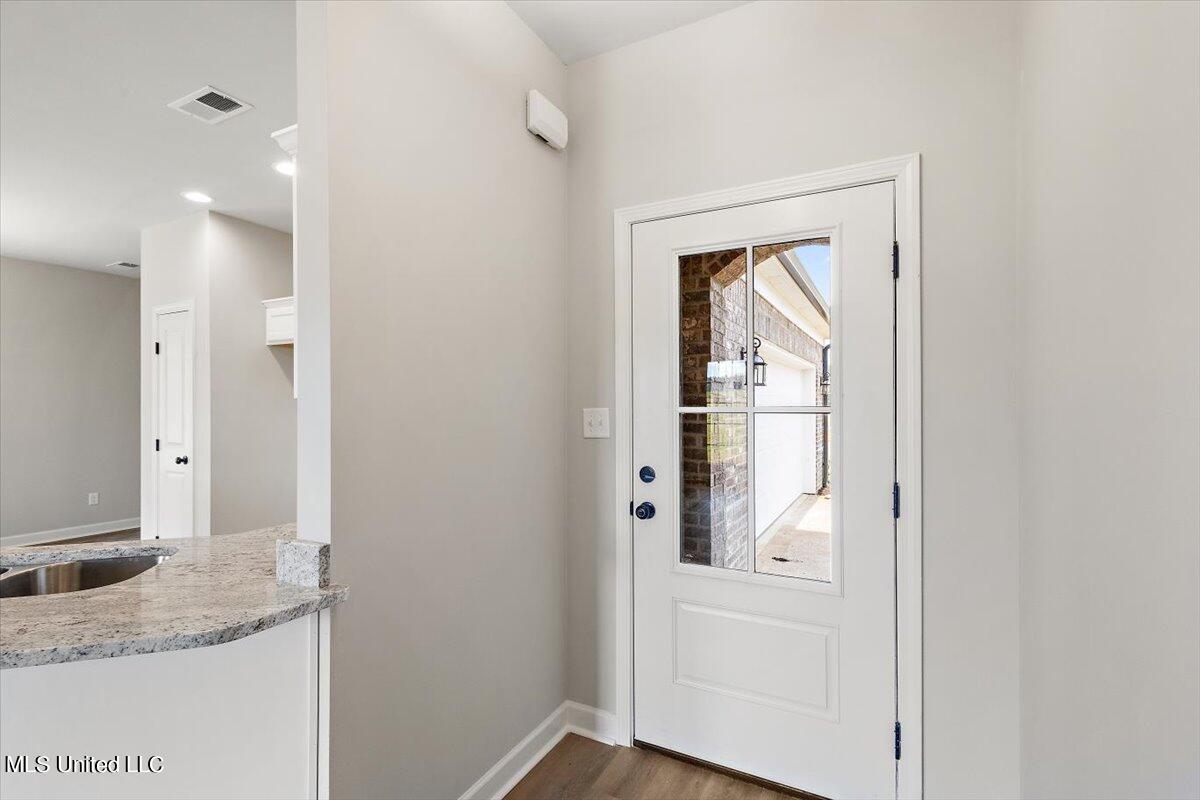 13772 Molly Madeline Lane Property Photo 4