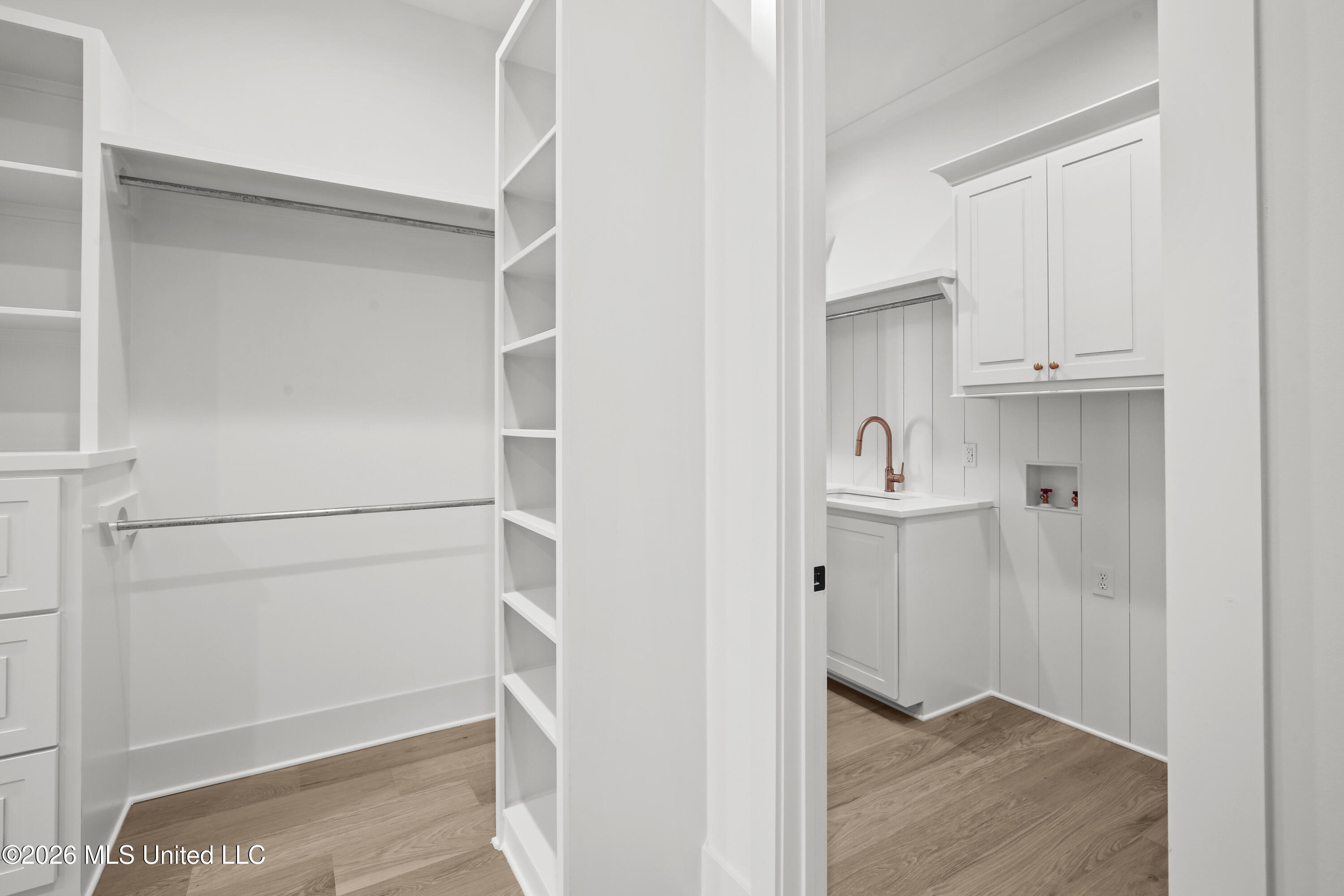 507 Friars Cove Property Photo 15