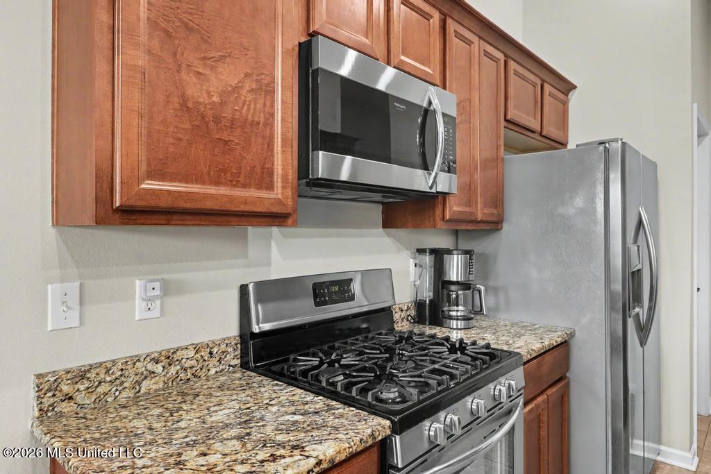 16910 Acron Street Property Photo 4
