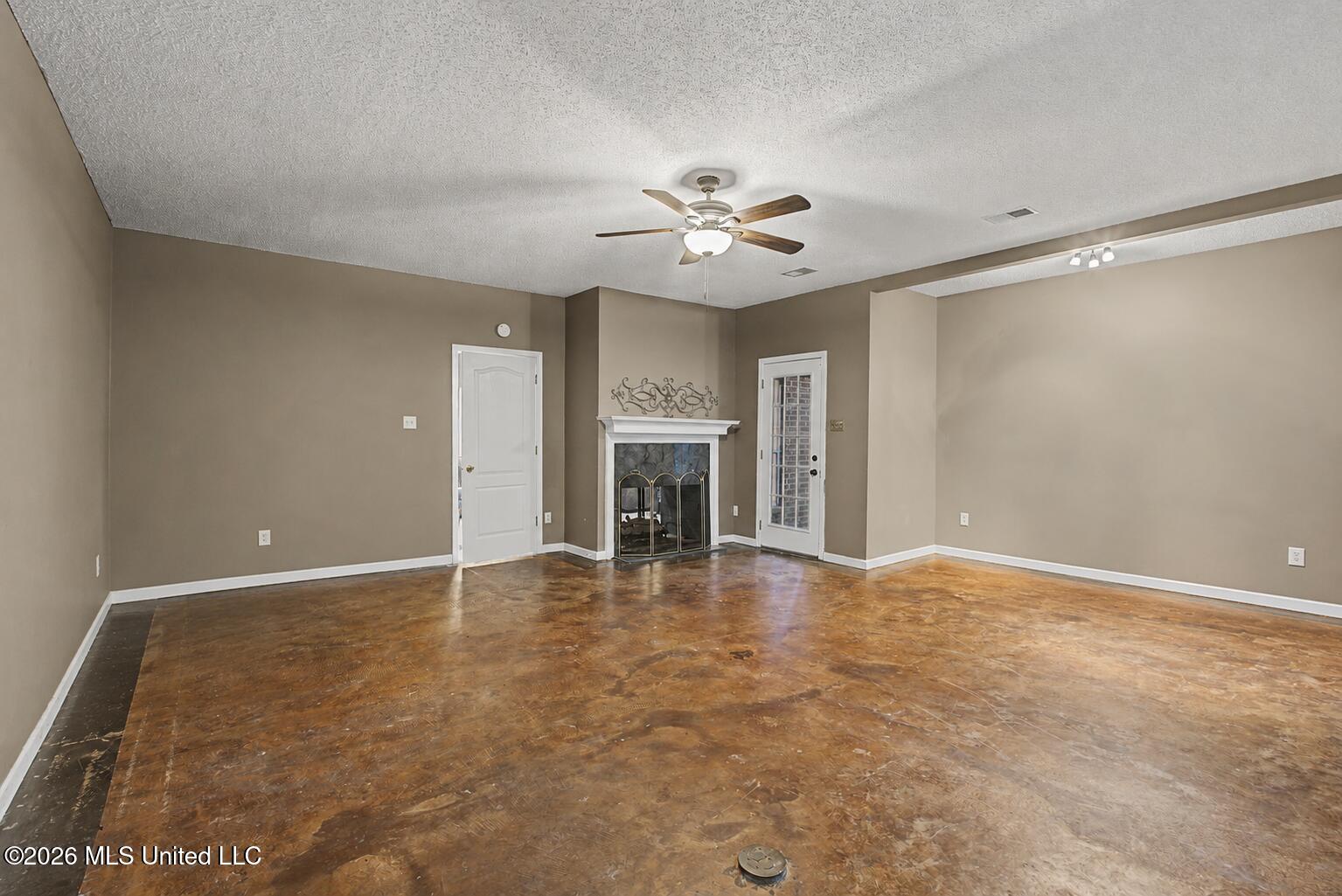 9485 Brigid Drive Property Photo 30