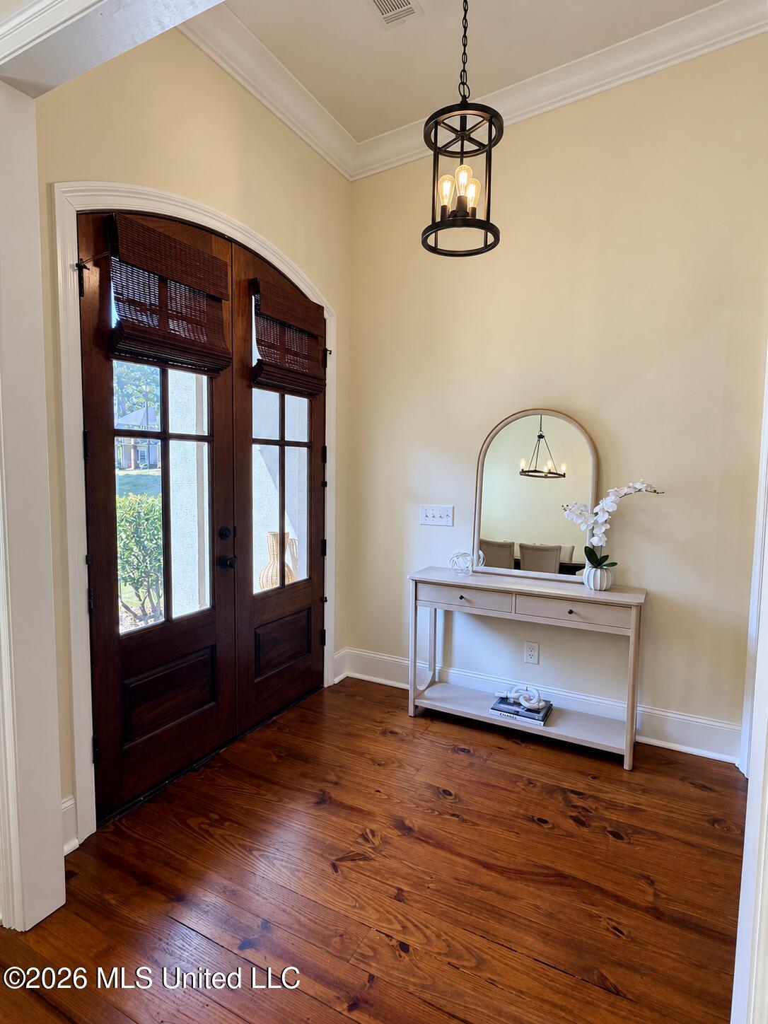 213 Breezy Hill Drive Property Photo 4