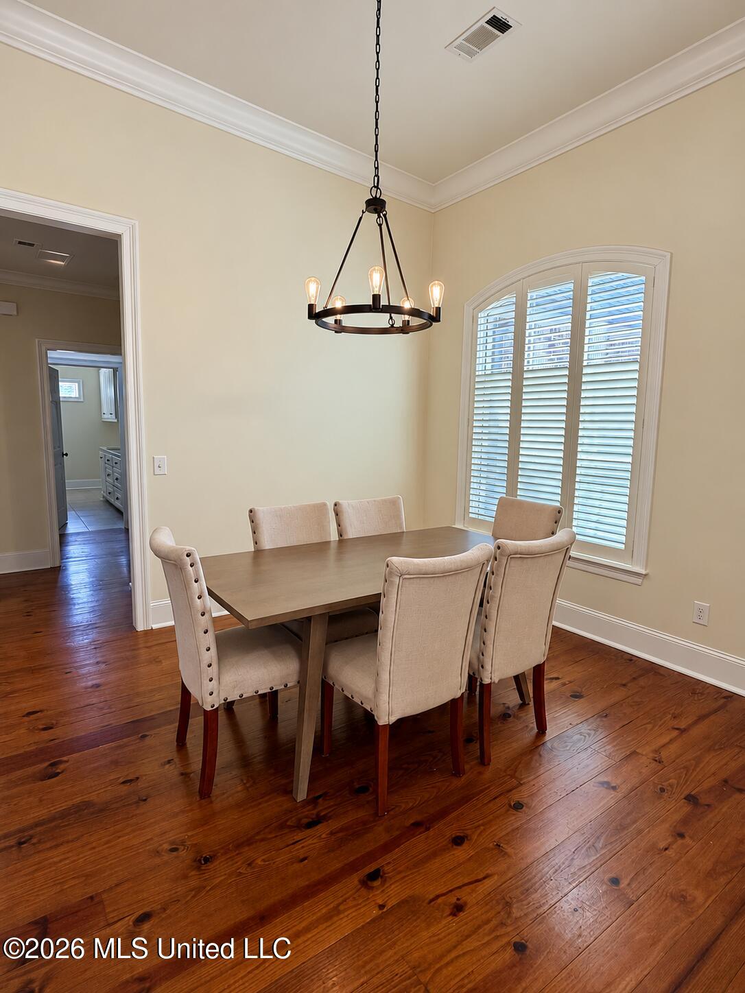 213 Breezy Hill Drive Property Photo 7