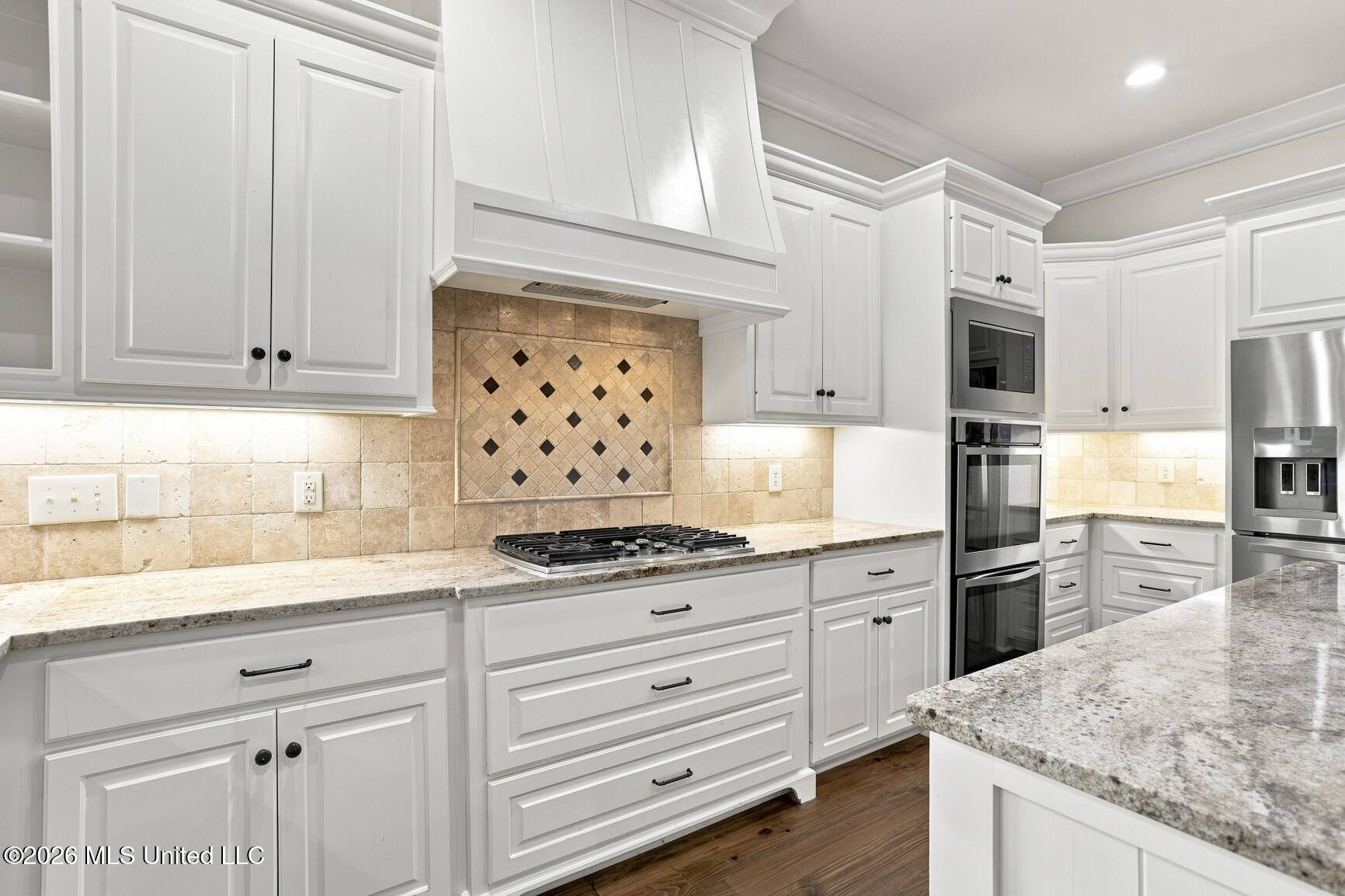 213 Breezy Hill Drive Property Photo 14