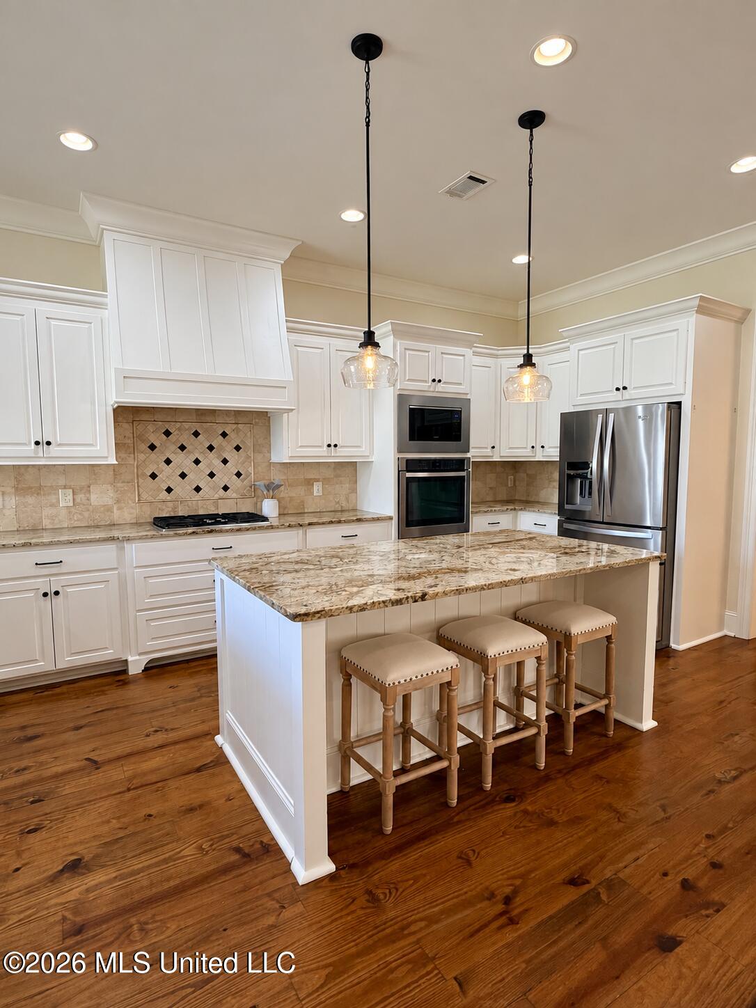 213 Breezy Hill Drive Property Photo 19
